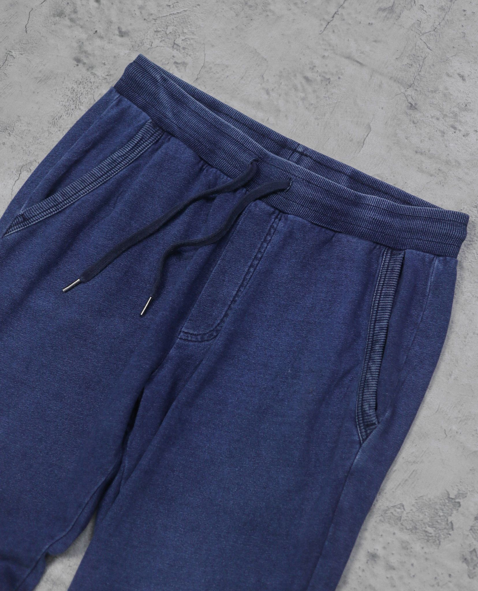 01.09.23 - VTG INDIGO WASH JOGGER PANTS - GU BY UNIQLO