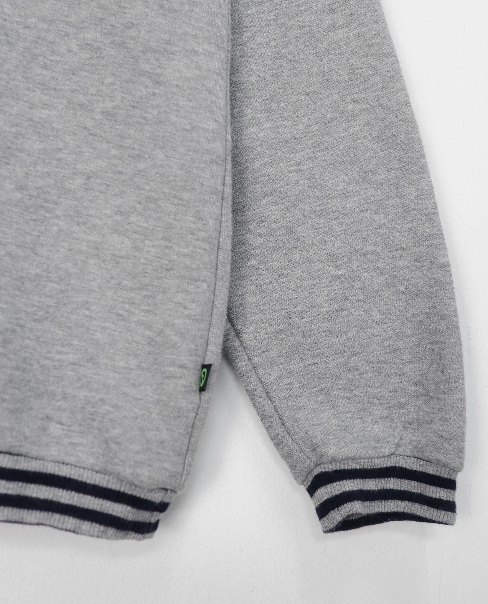 10.02.22 - VTG SWEATSHIRT - OUTDOOR