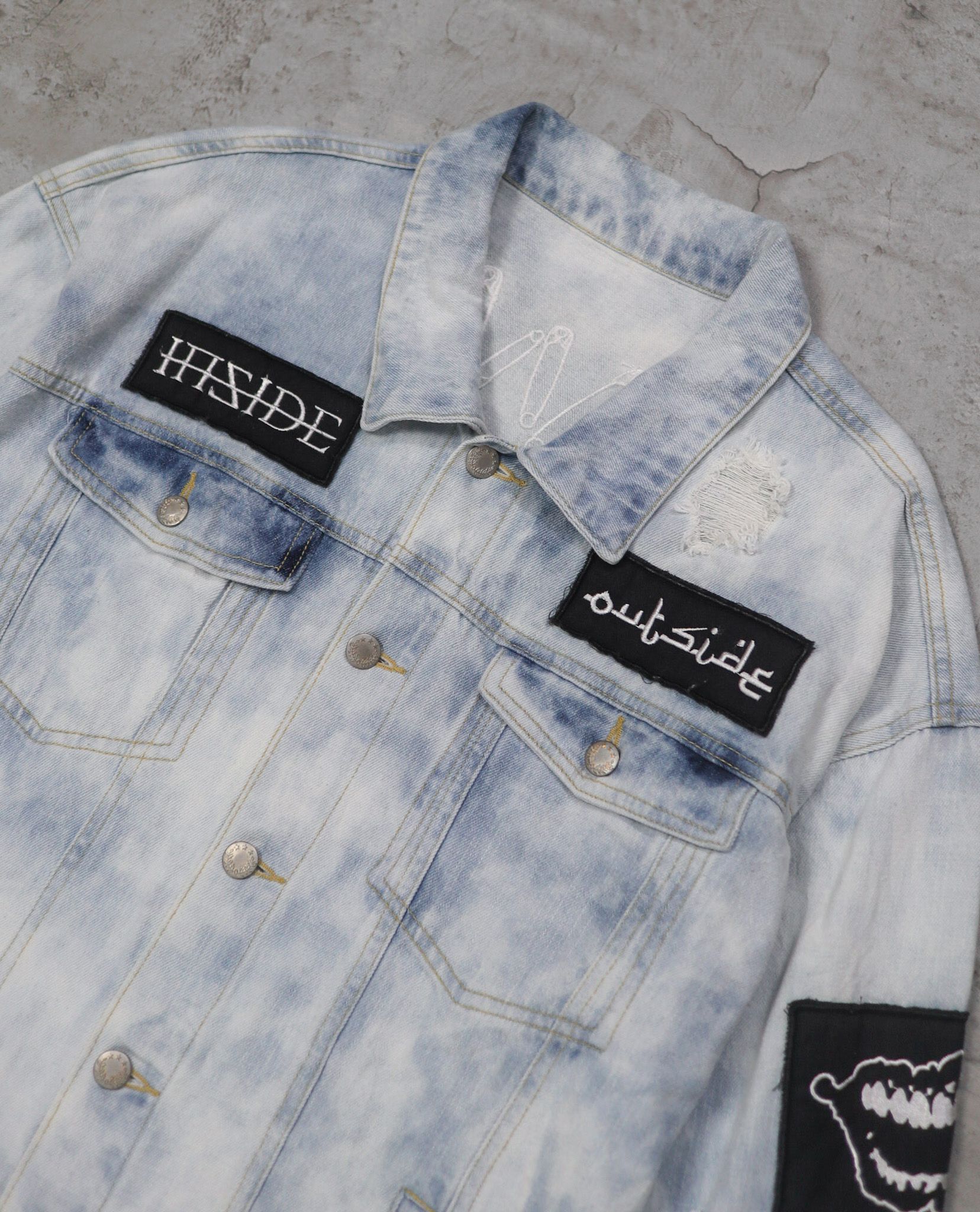 01.10.23 - VTG DENIM JACKET