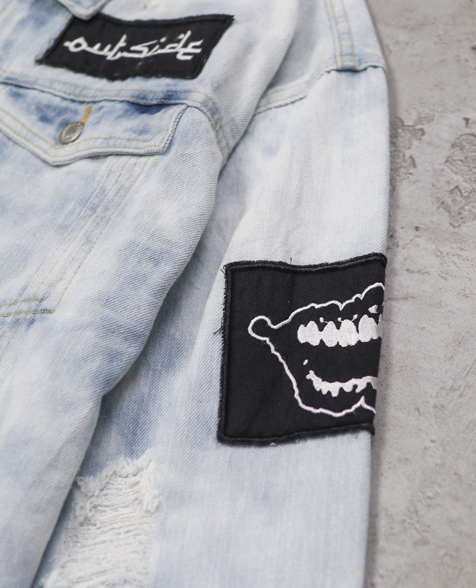 01.10.23 - VTG DENIM JACKET