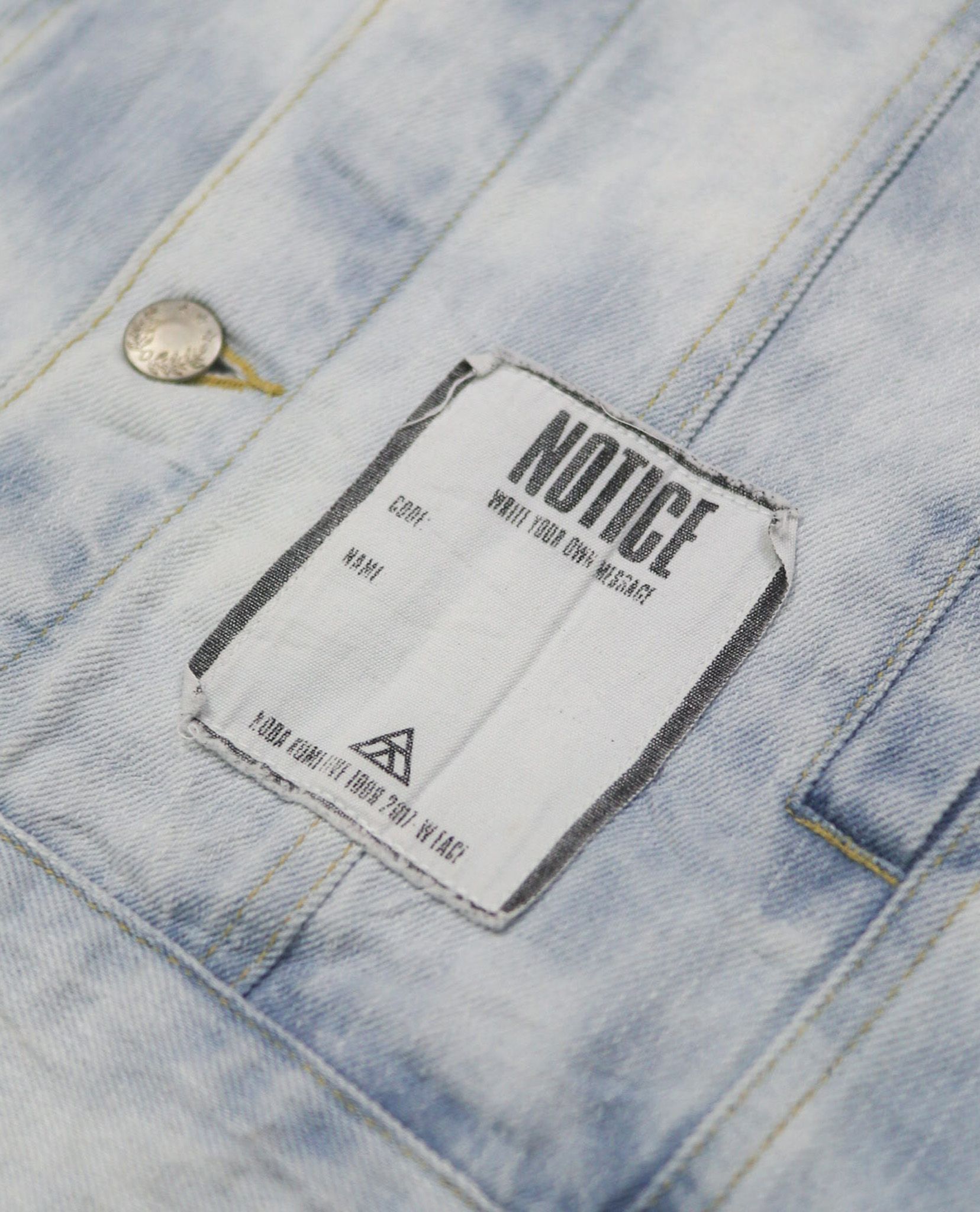 01.10.23 - VTG DENIM JACKET