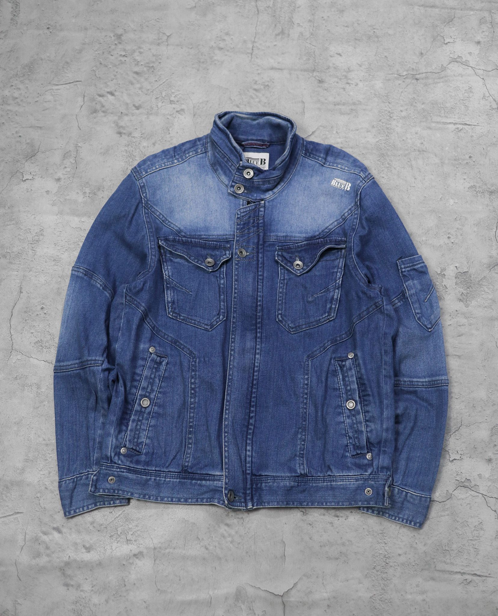 01.10.23 - VTG DENIM WORK JACKET - BLUE B