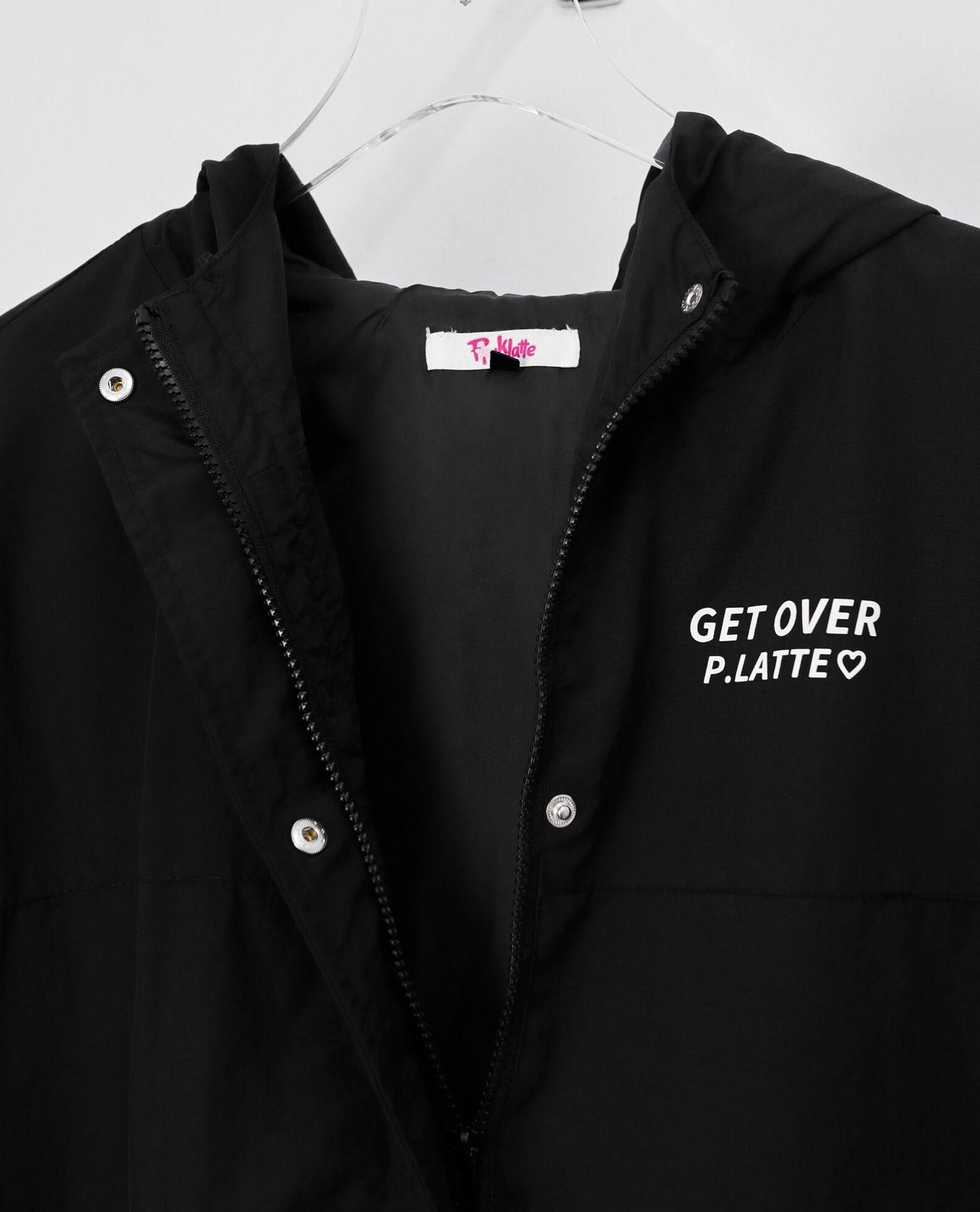 10.09.22 - VTG CROPPED WINDBREAKER JACKET - PINK LATTE