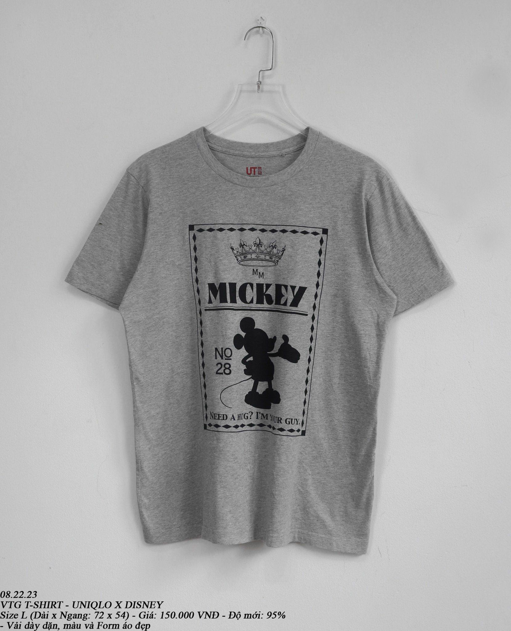 08.22.23 - VTG T-SHIRT - UNIQLO x DISNEY