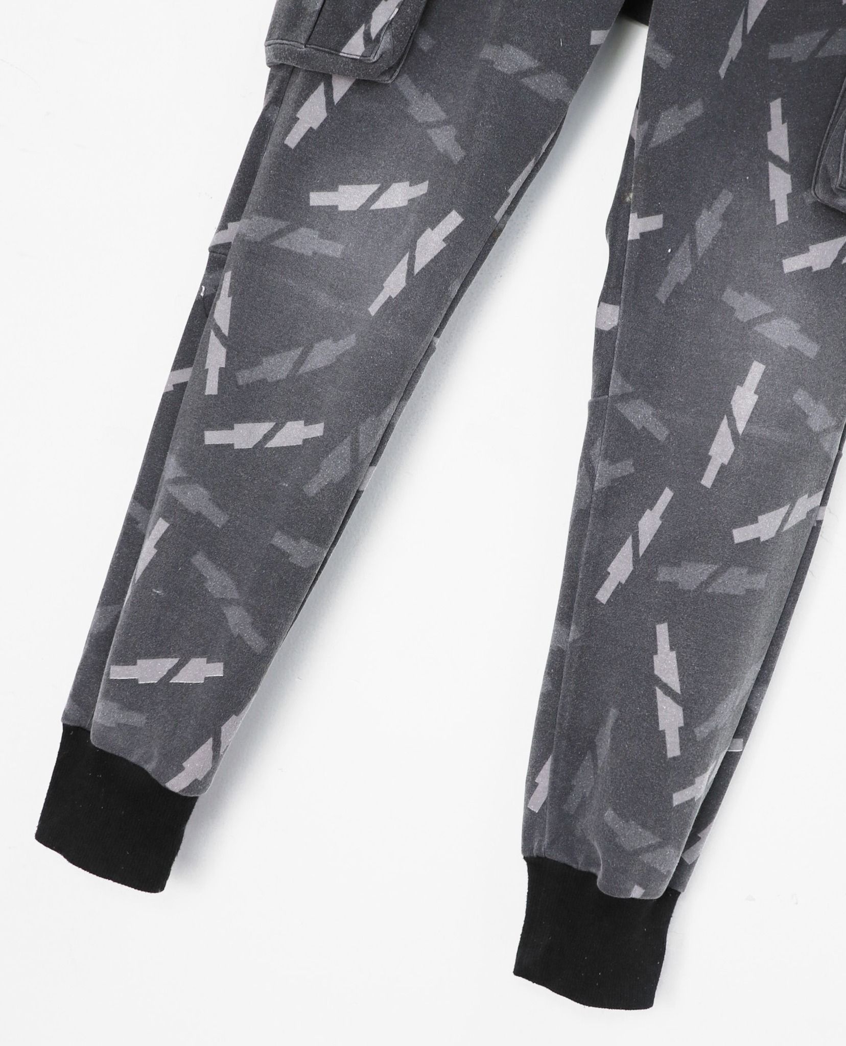 09.28.22 - VTG WASHED JOGGER SWEATPANTS - CRKG