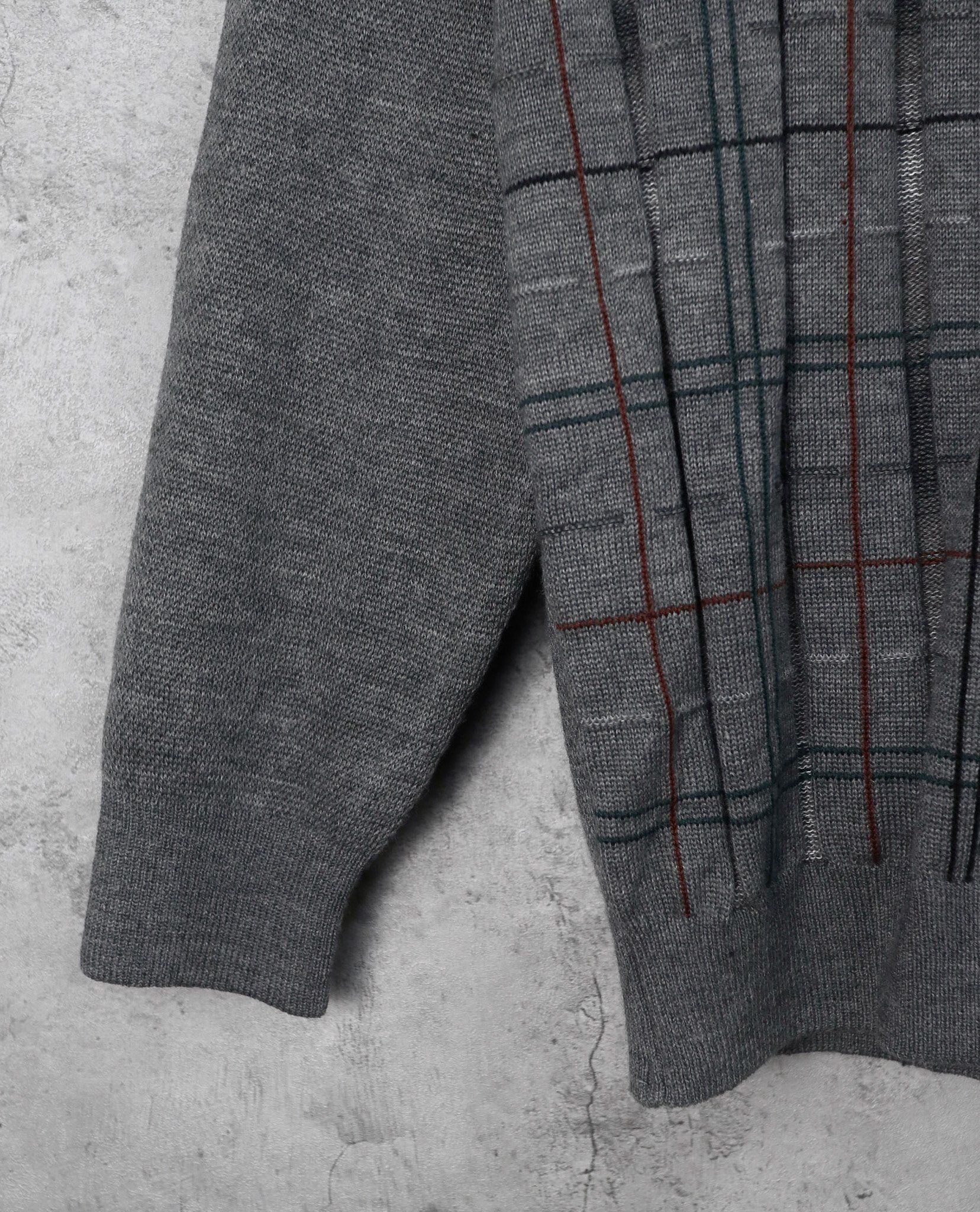 01.10.23 - VTG KNIT SWEATSHIRT - AVANS