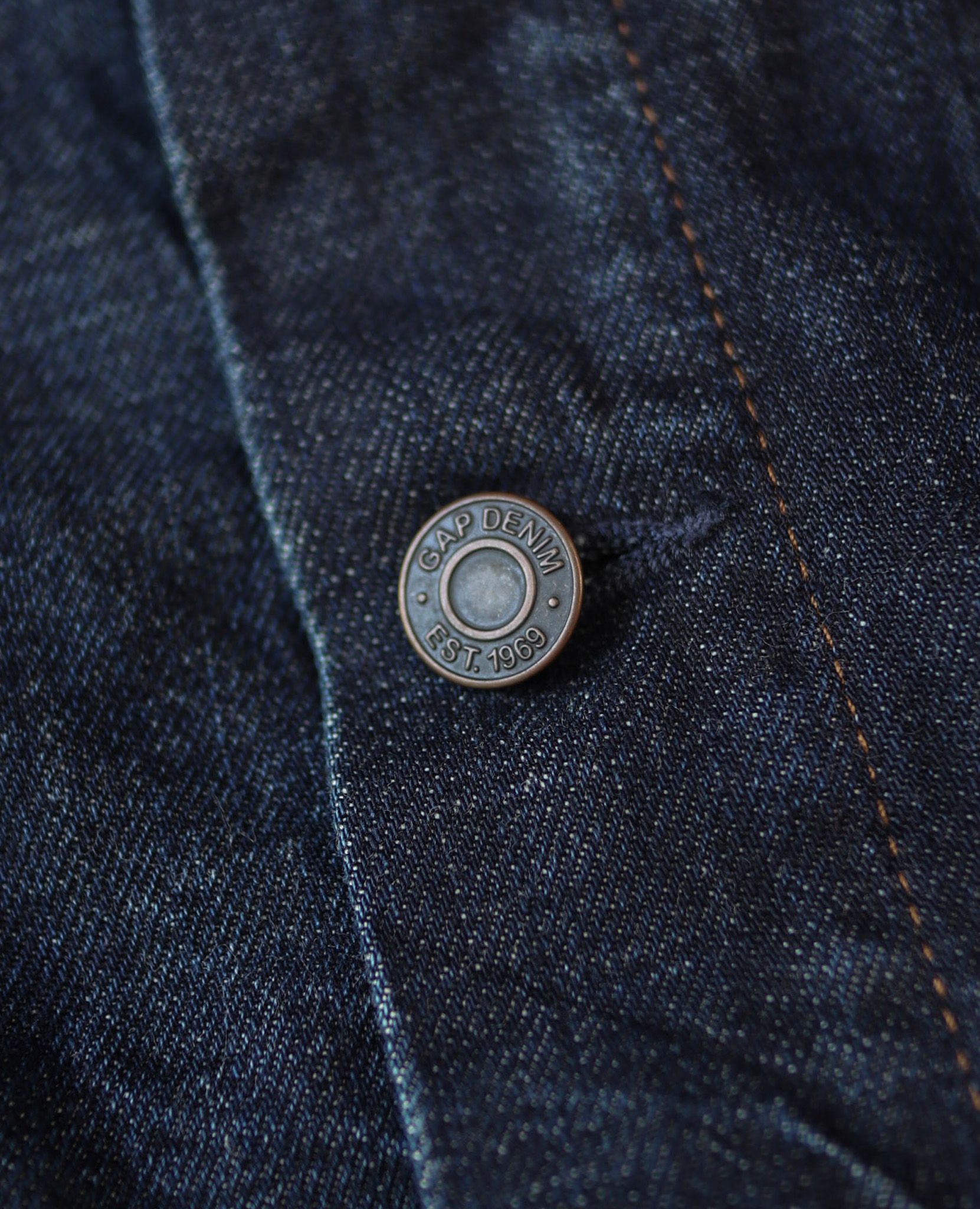 10.19.23 - VTG DENIM JACKET - GAP