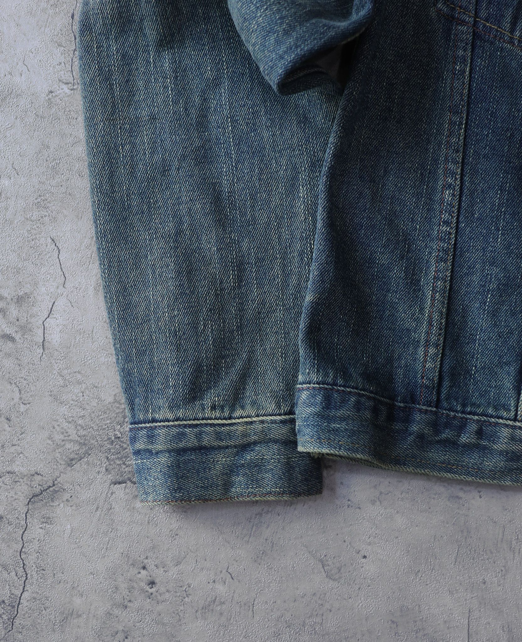 02.17.24 - VTG CROPPED DENIM JACKET - NEVER SEEN THING