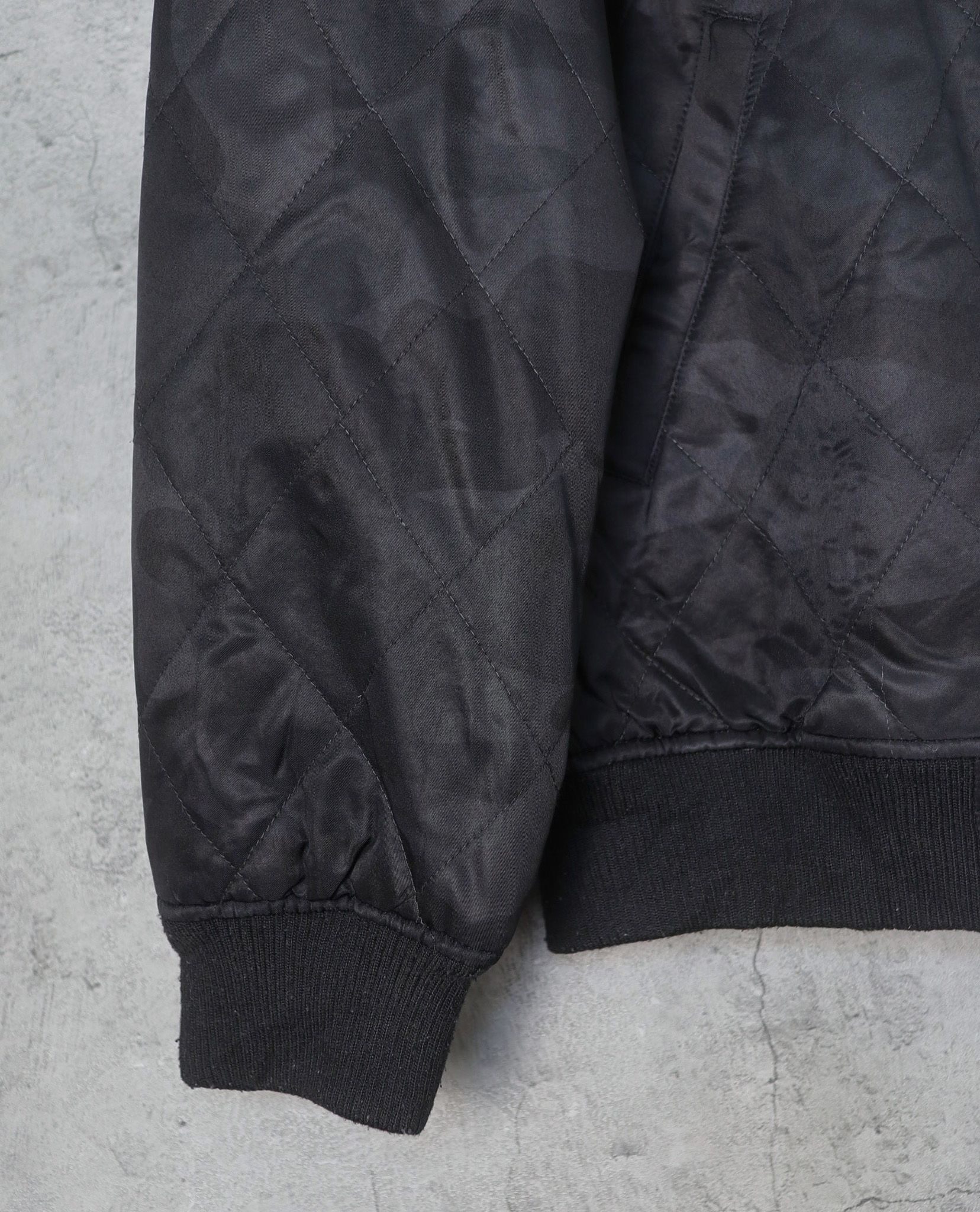 01.12.23 - VTG QUILTED BOMBER JACKET - RAGOUT