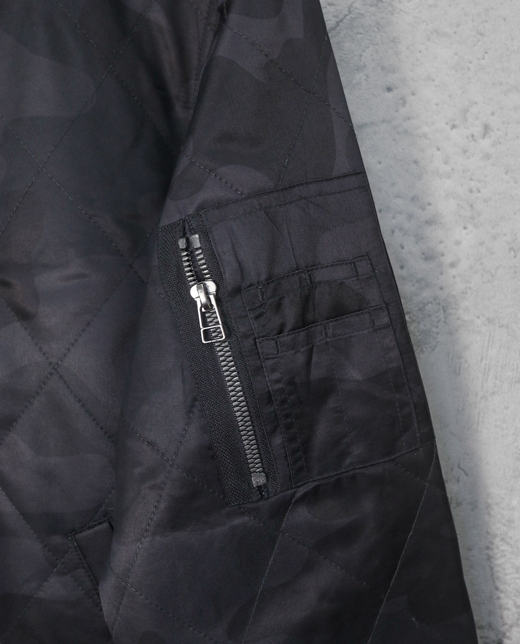 01.12.23 - VTG QUILTED BOMBER JACKET - RAGOUT