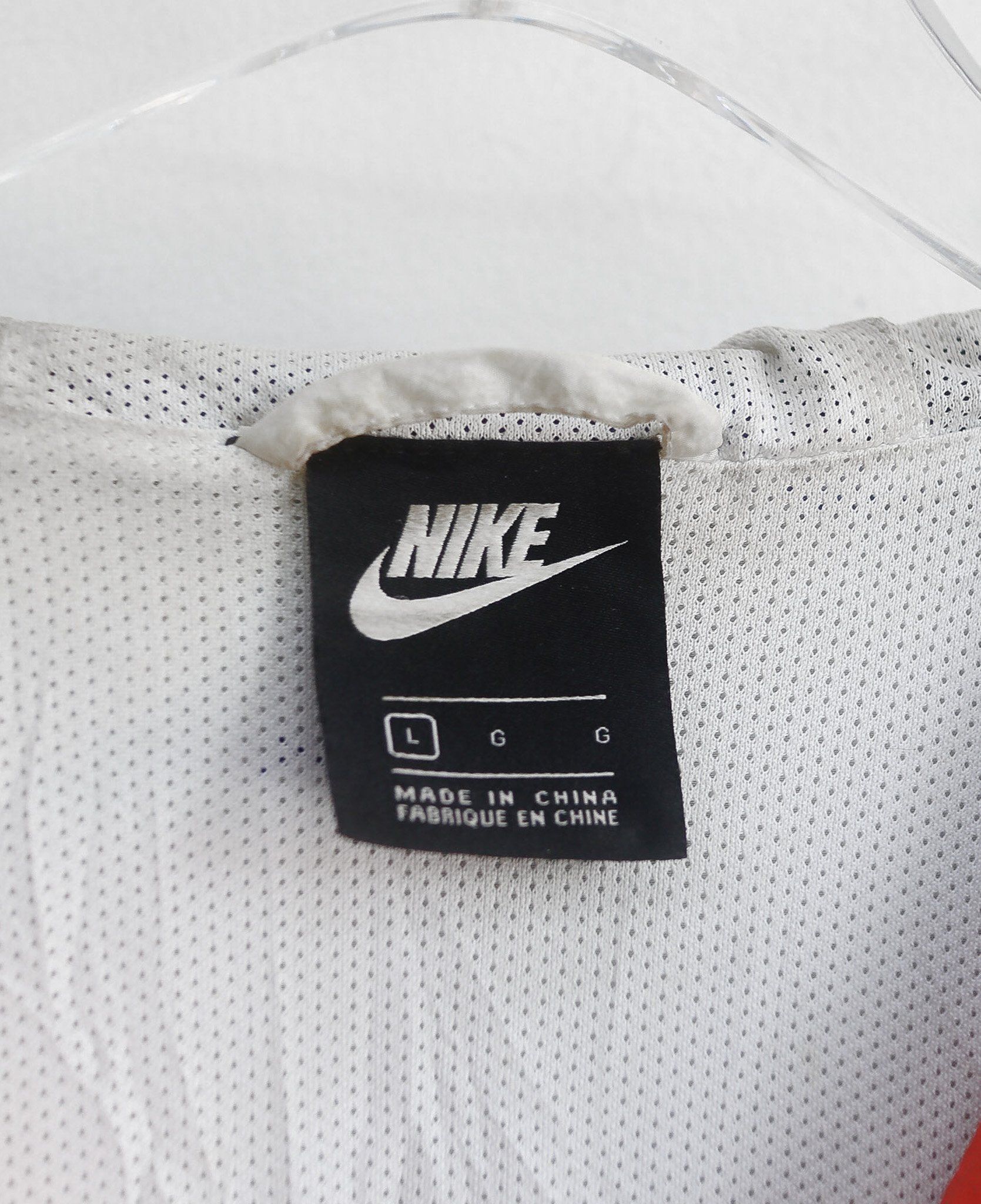 09.29.24 - VTG WINDBREAKER JACKET - NIKE
