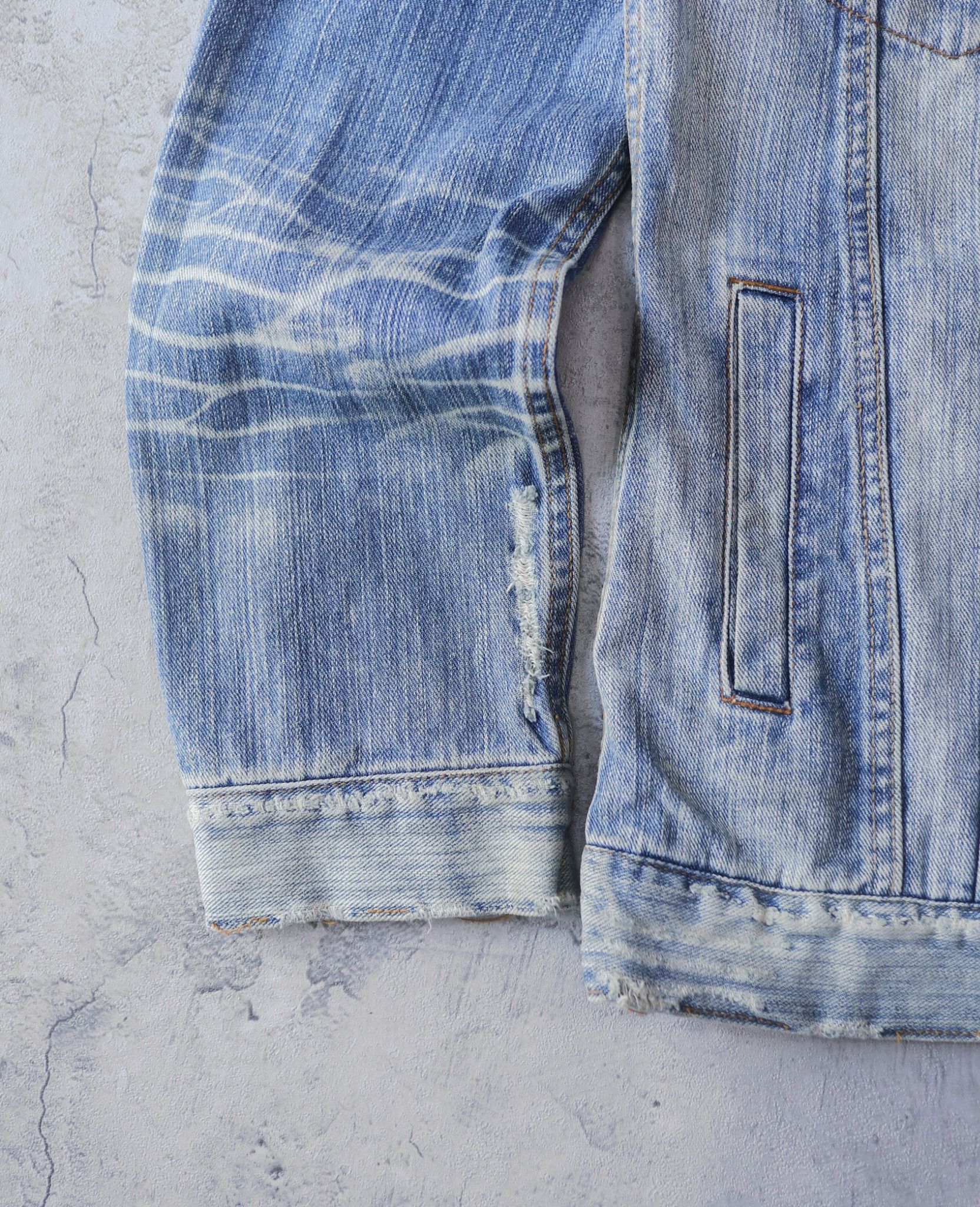 02.17.24 - VTG DENIM JACKET - EXHIBITIONIST
