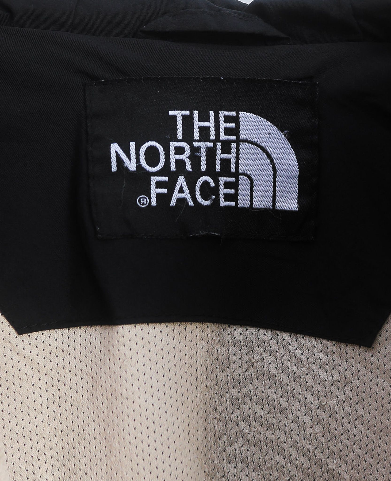 09.29.24 - VTG QUARTER ZIP WINDBREAKER JACKET - THE NORTH FACE