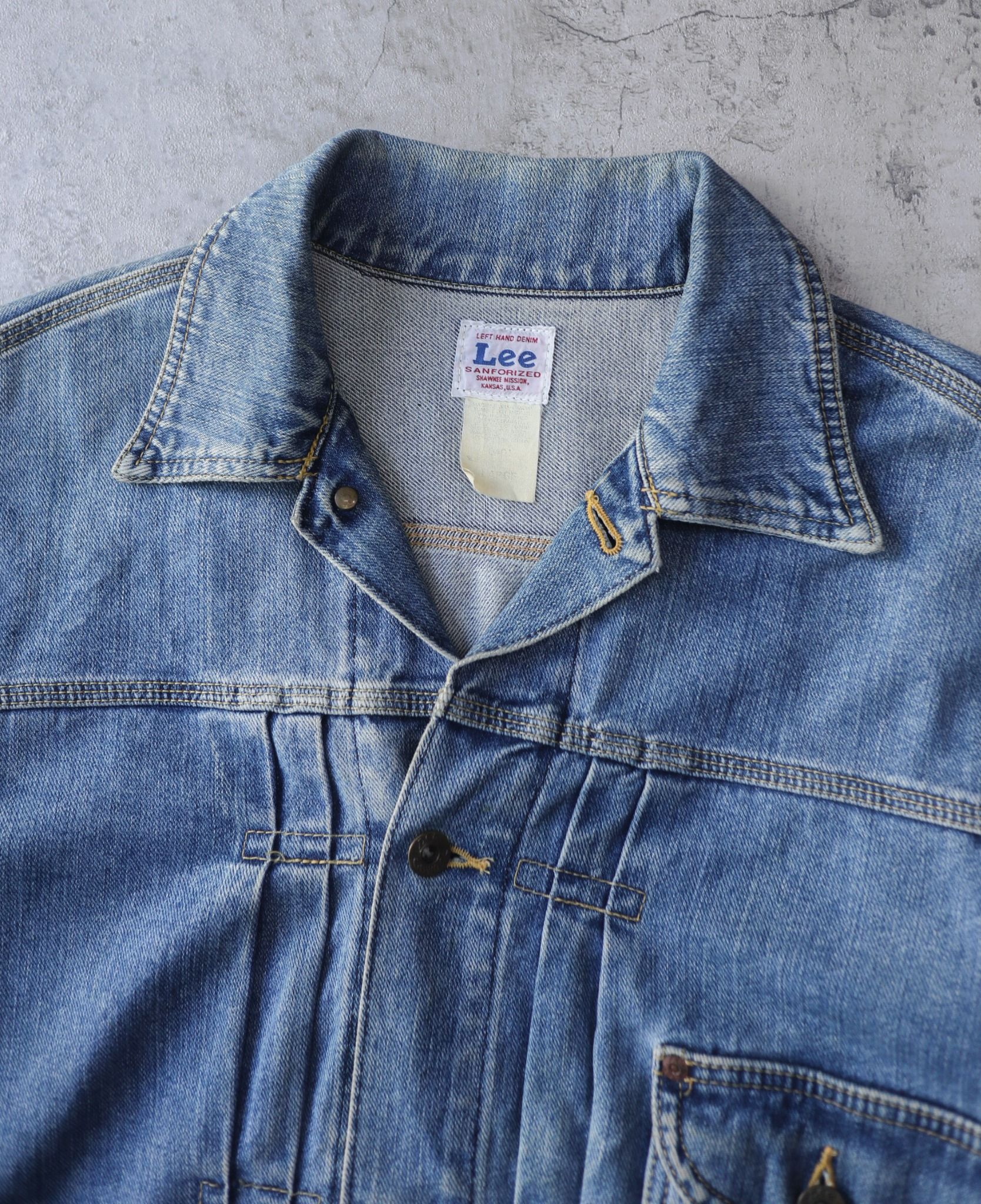 02.15.24 - VTG DENIM JACKET - LEE 90s