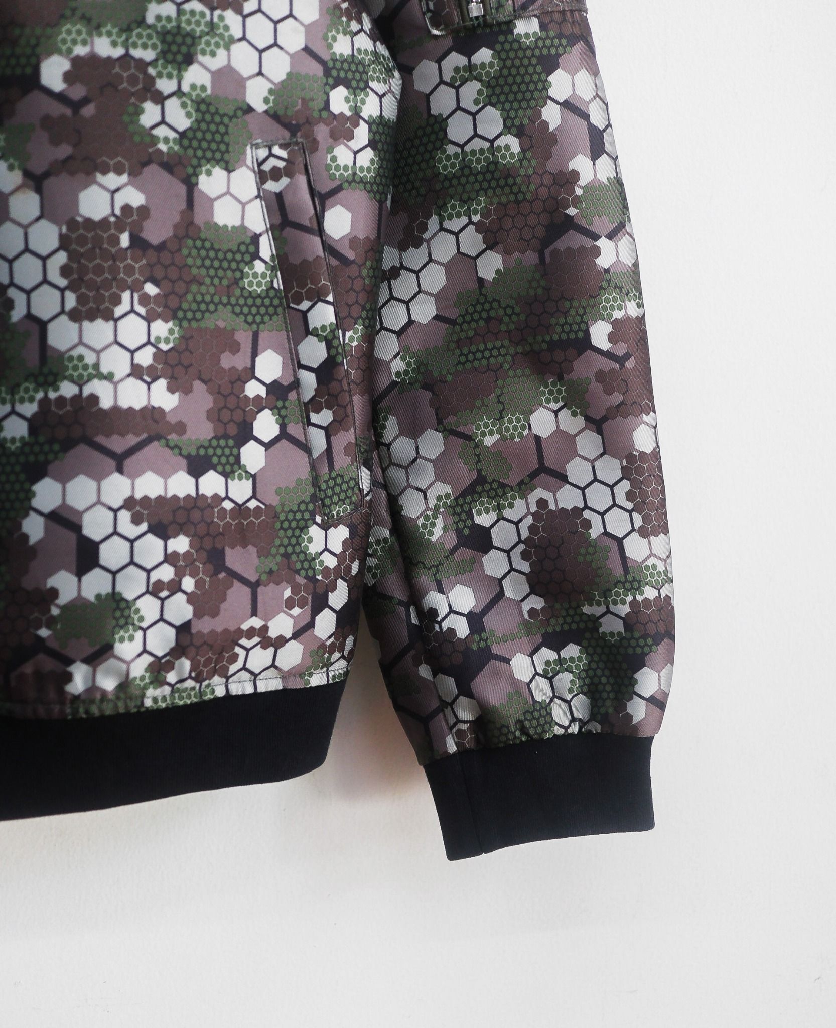 09.29.24 - VTG BOMBER JACKET - FAIRWHALE JEANS