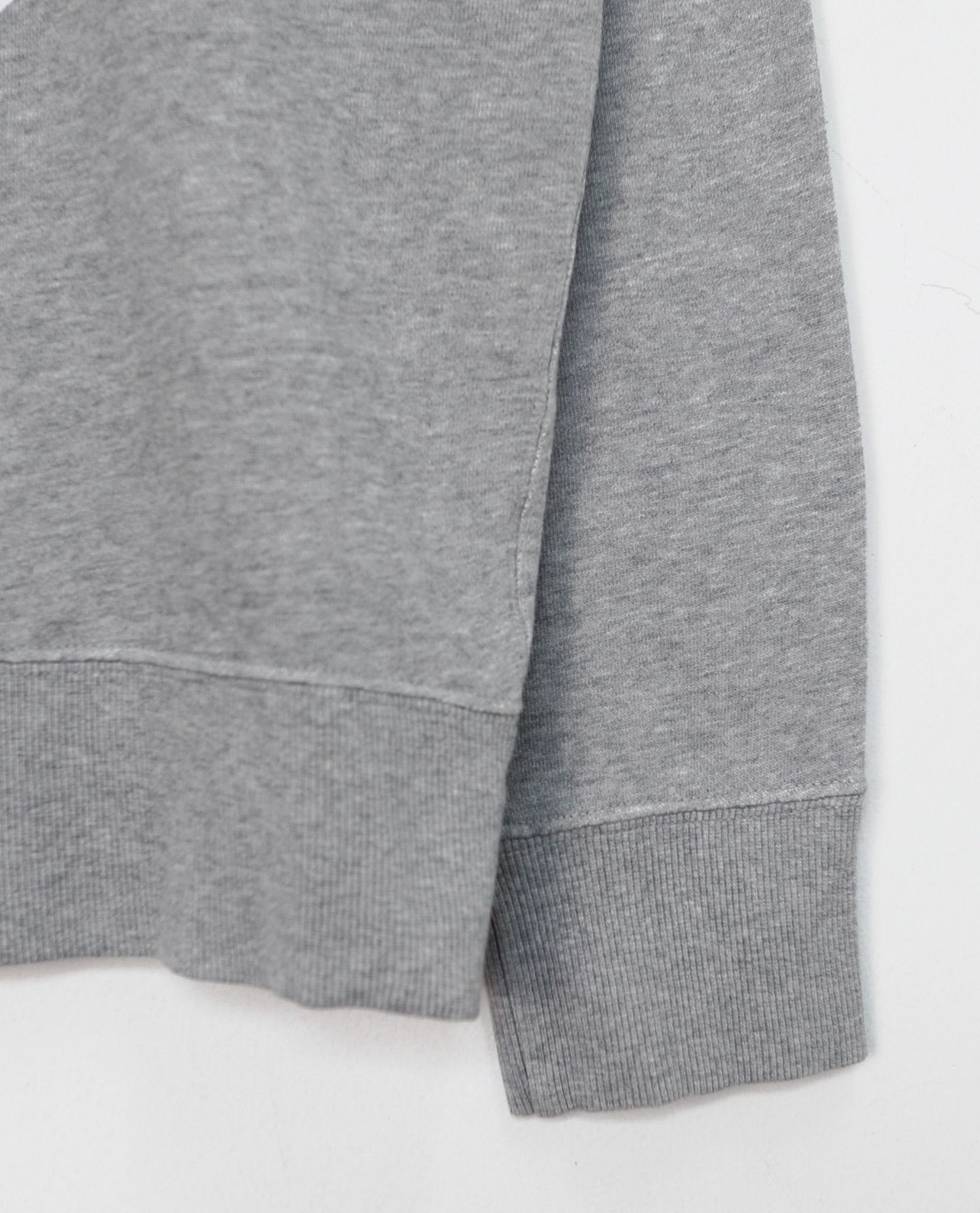 10.02.22 - VTG SWEATSHIRT - UNIQLO X GROOVE MAKERS