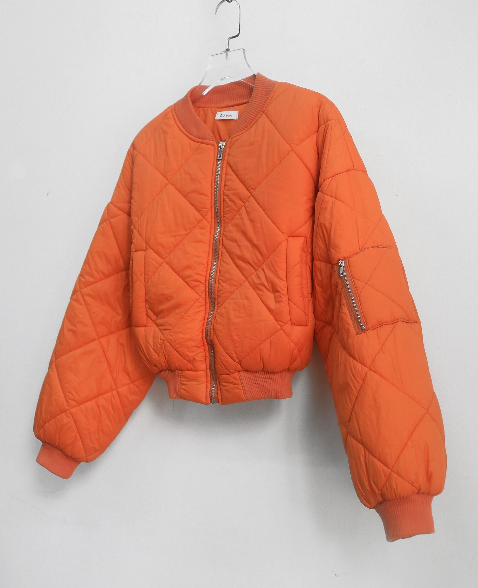 09.29.24 - VTG CROPPED PUFFER BOMBER JACKET - D.S STUDIO