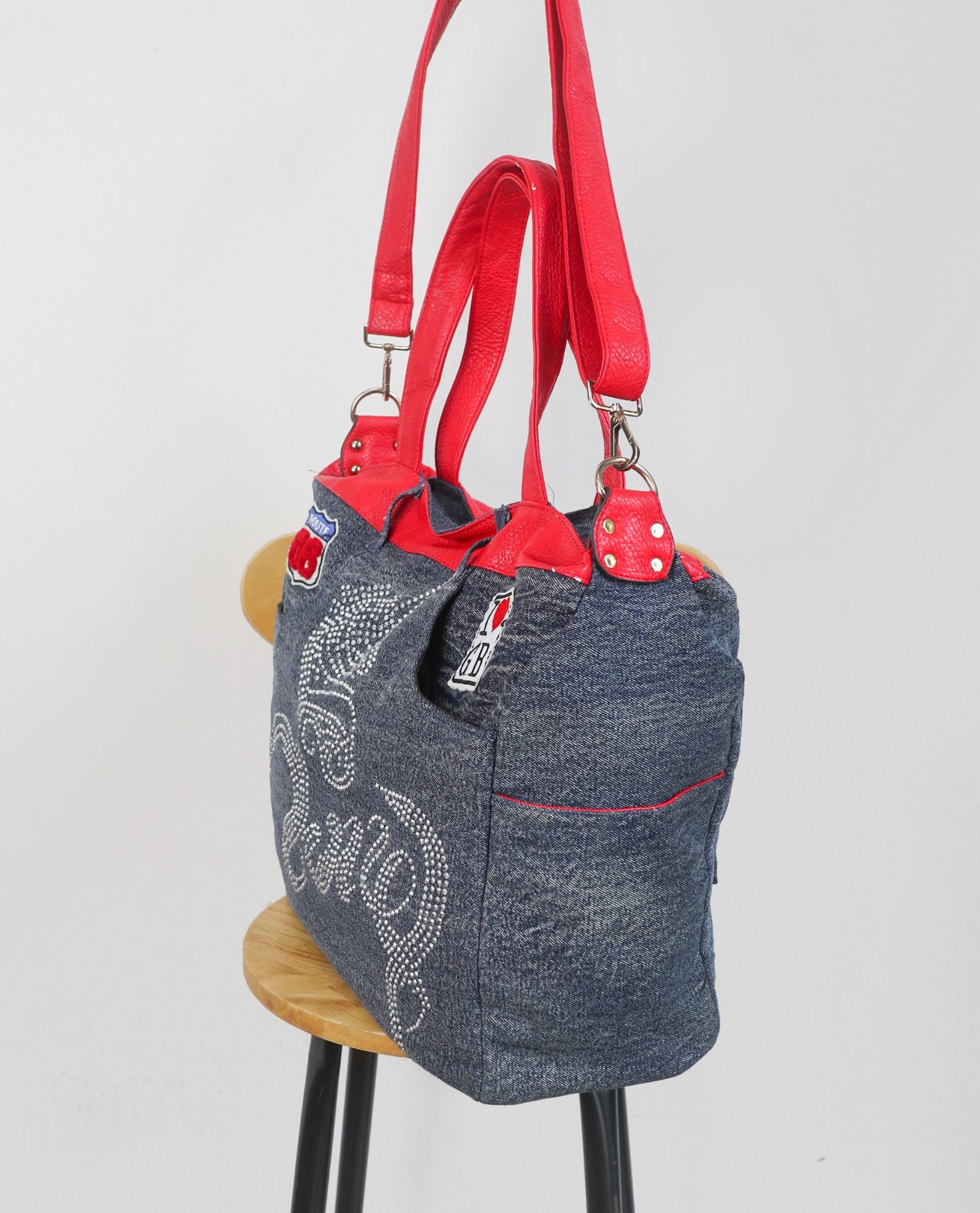 06.15.23 - VTG BAG