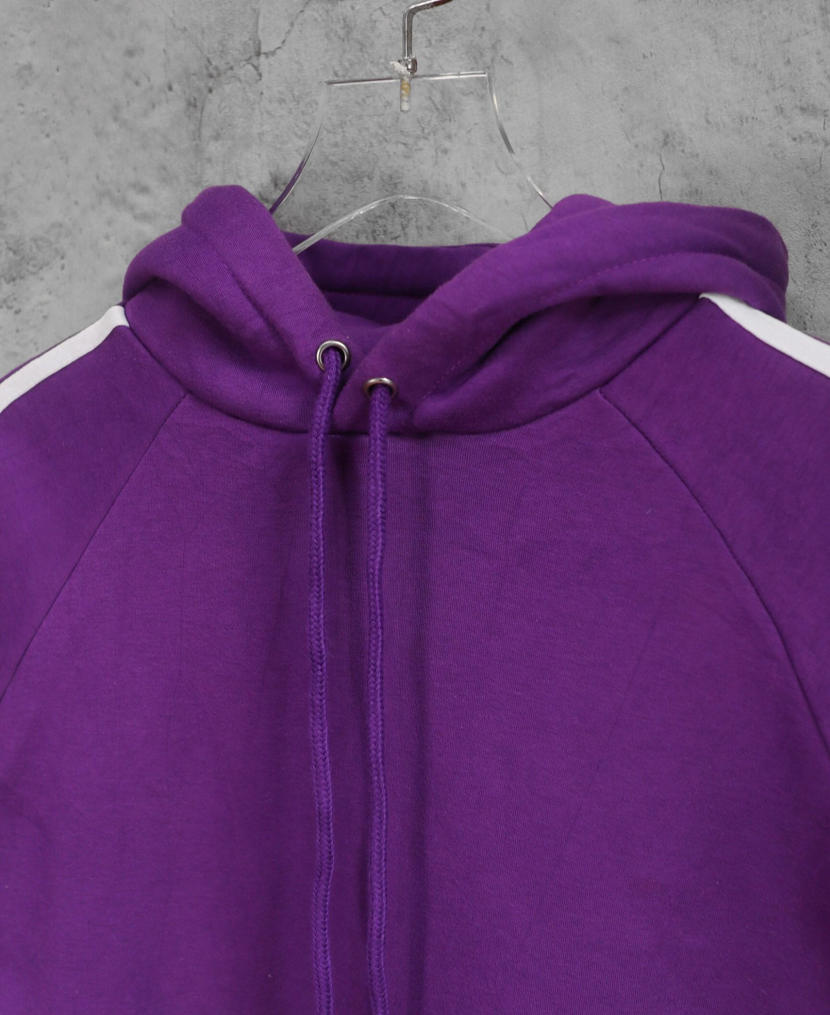 10.15.23 - VTG PULLOVER HOODIE - FRMD