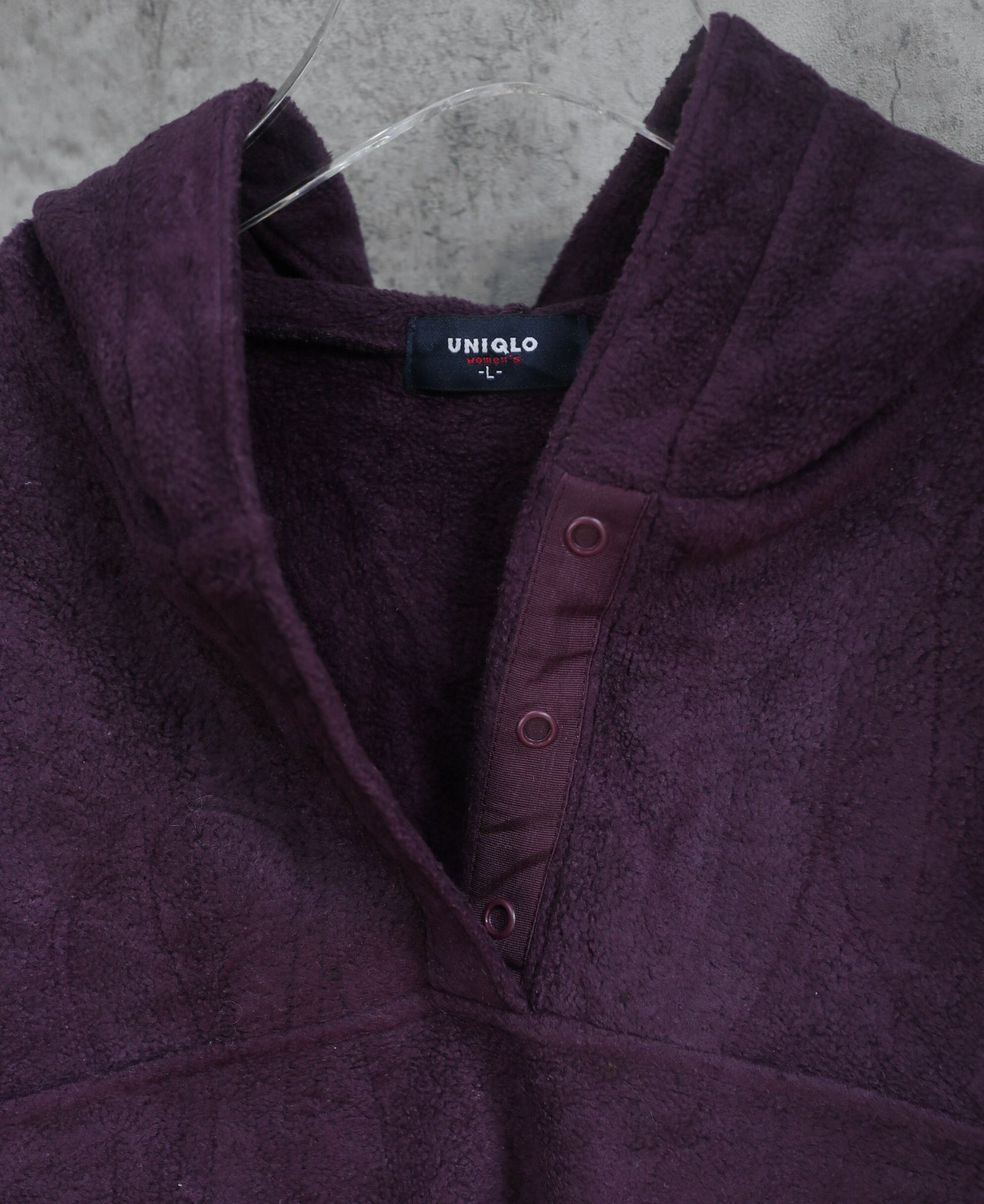 10.15.23 - VTG FLEECE PULLOVER HOODIE - UNIQLO