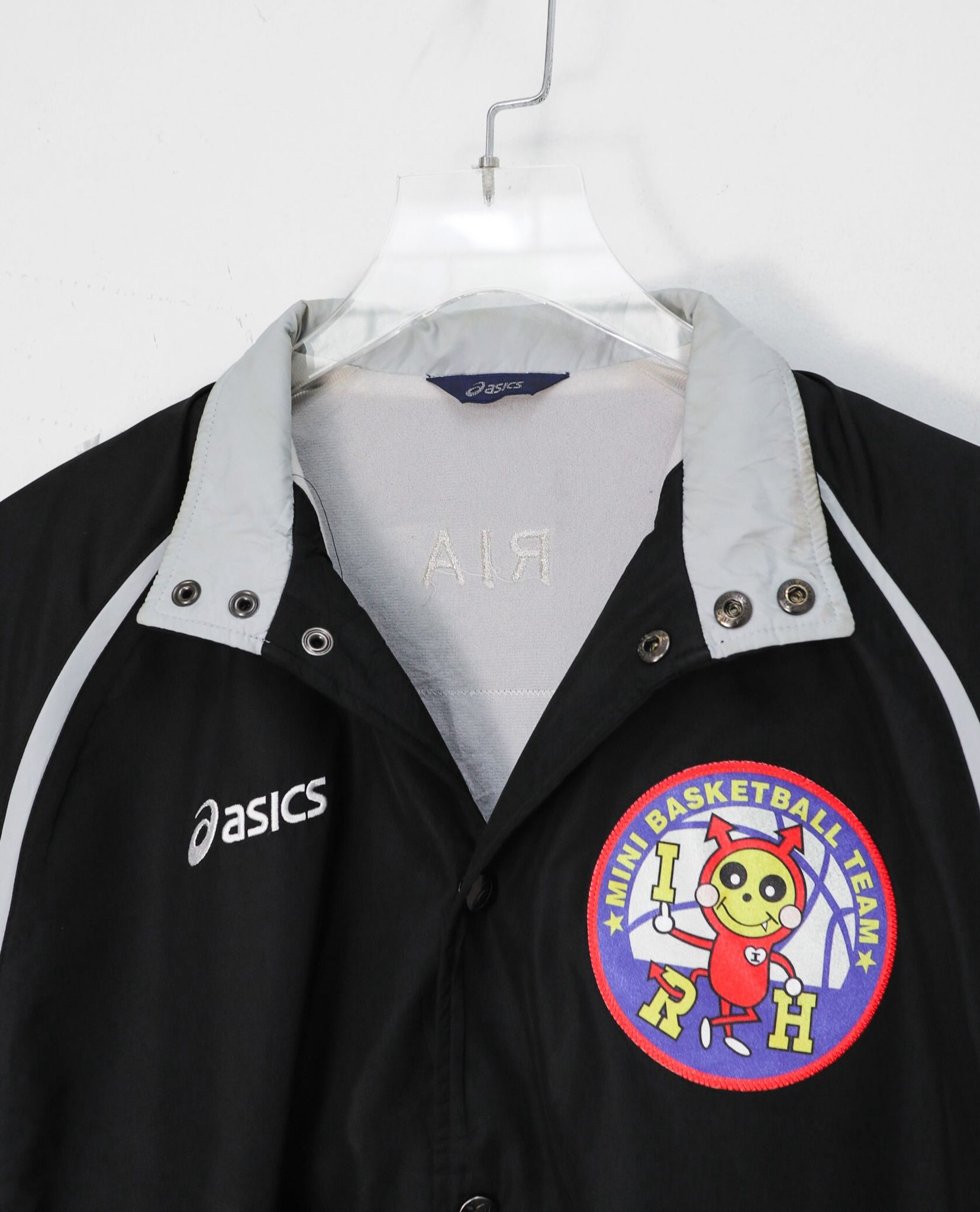 10.16.22 - VTG BASEBALL JACKET - ASICS