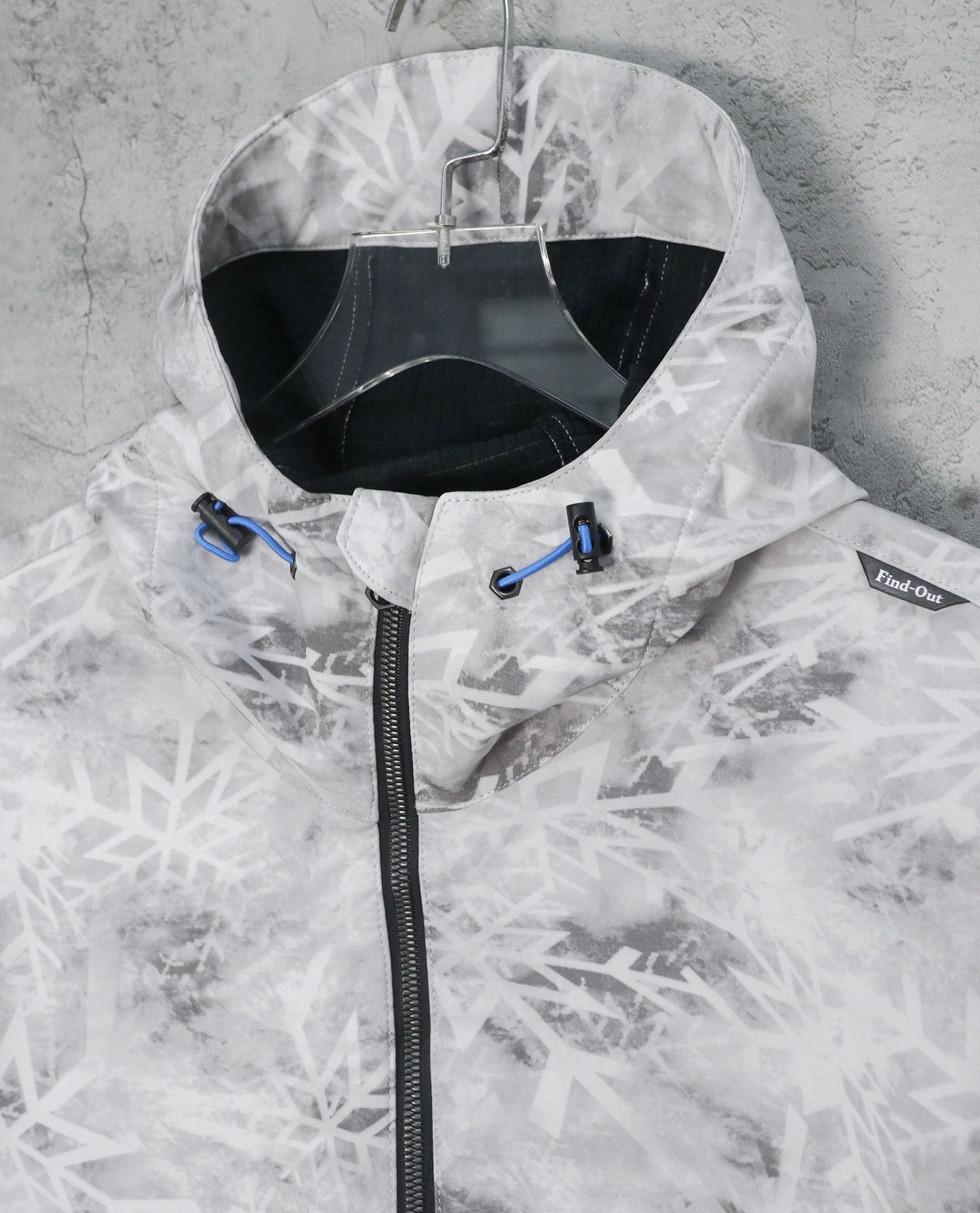 02.05.23 - VTG OUTDOOR JACKET - FIND-OUT