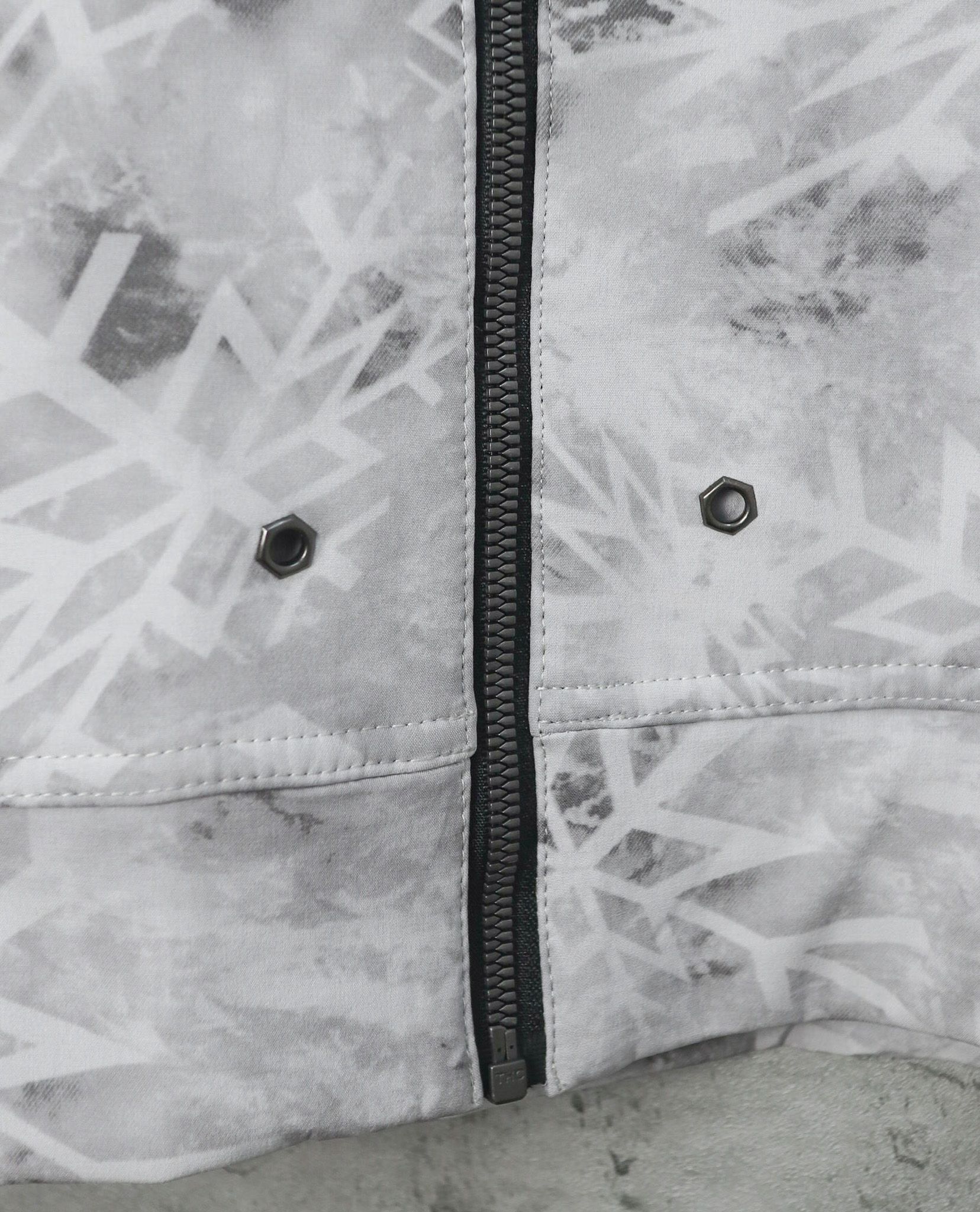 02.05.23 - VTG OUTDOOR JACKET - FIND-OUT
