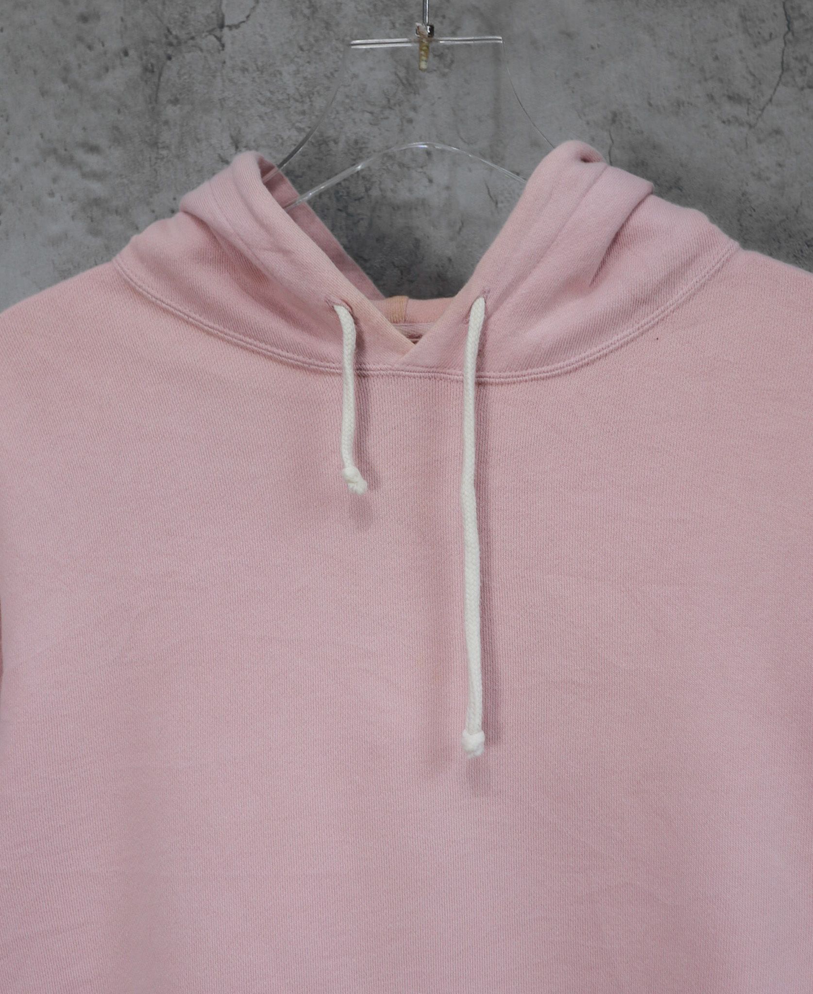 10.15.23 - VTG PULLOVER HOODIE - CHAMPION