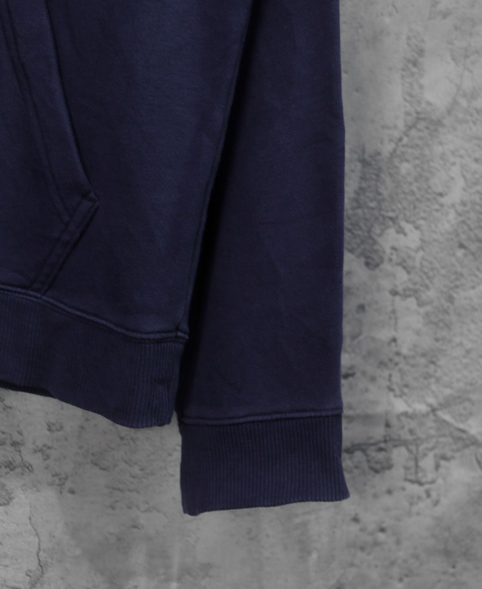 10.15.23 - VTG PULLOVER HOODIE - UNDER ARMOUR