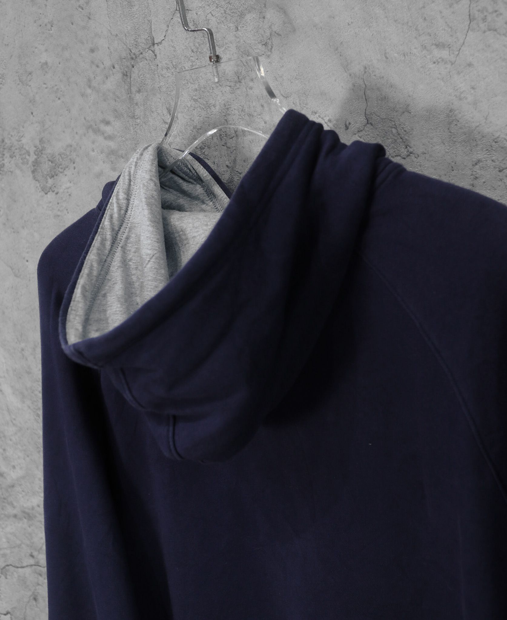 10.15.23 - VTG PULLOVER HOODIE - UNDER ARMOUR