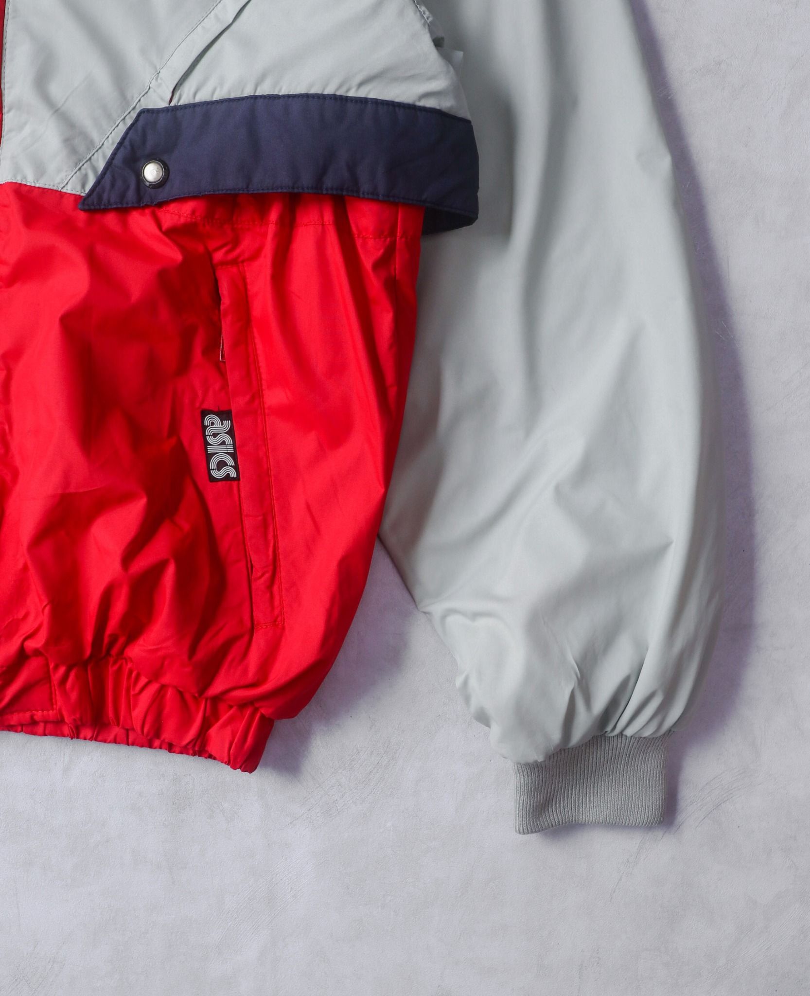 03.13.24 - VTG WINBREAKER JACKET - ASICS