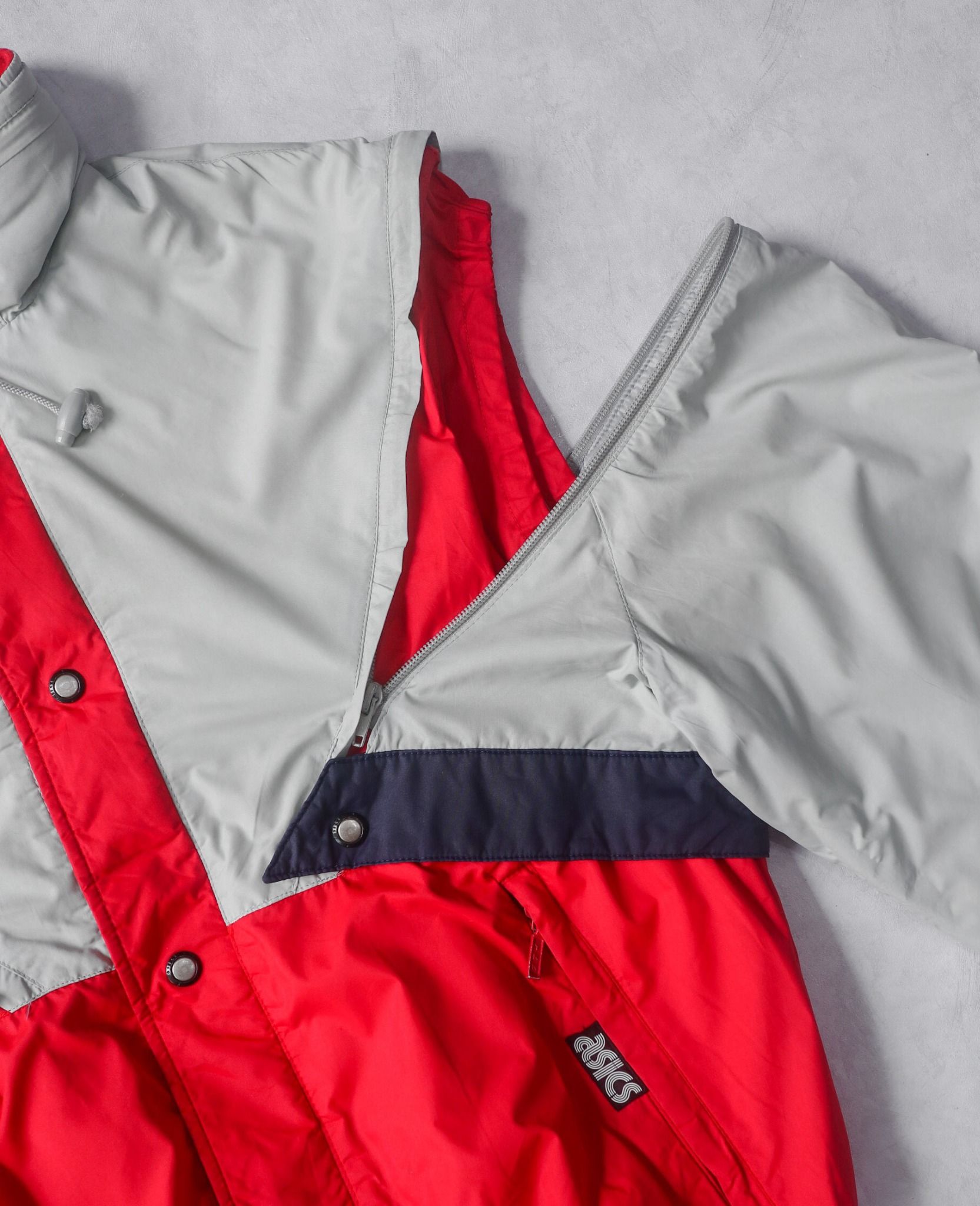 03.13.24 - VTG WINBREAKER JACKET - ASICS