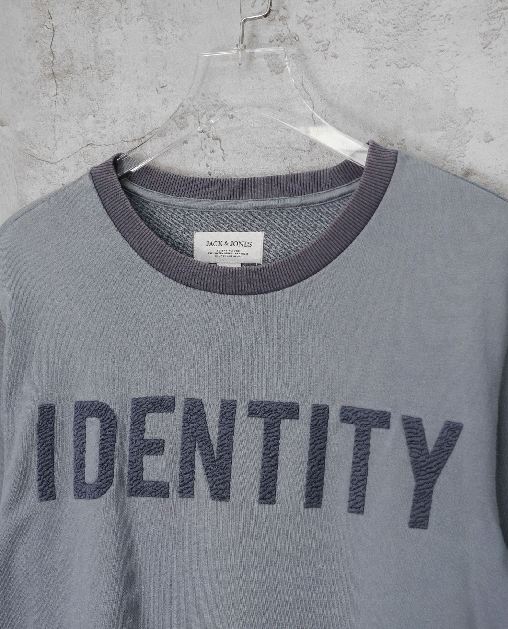 02.01.23 - VTG SWEATSHIRT - JACK & JONES