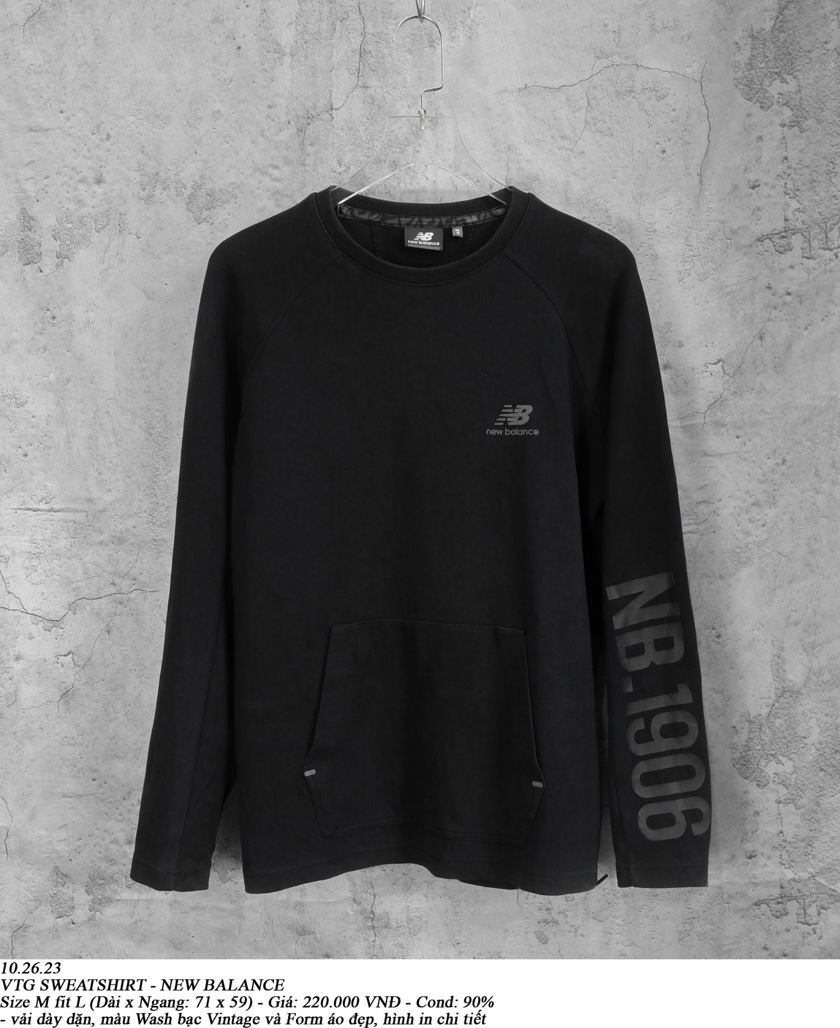 10.26.23 - VTG SWEATSHIRT - NEW BALANCE