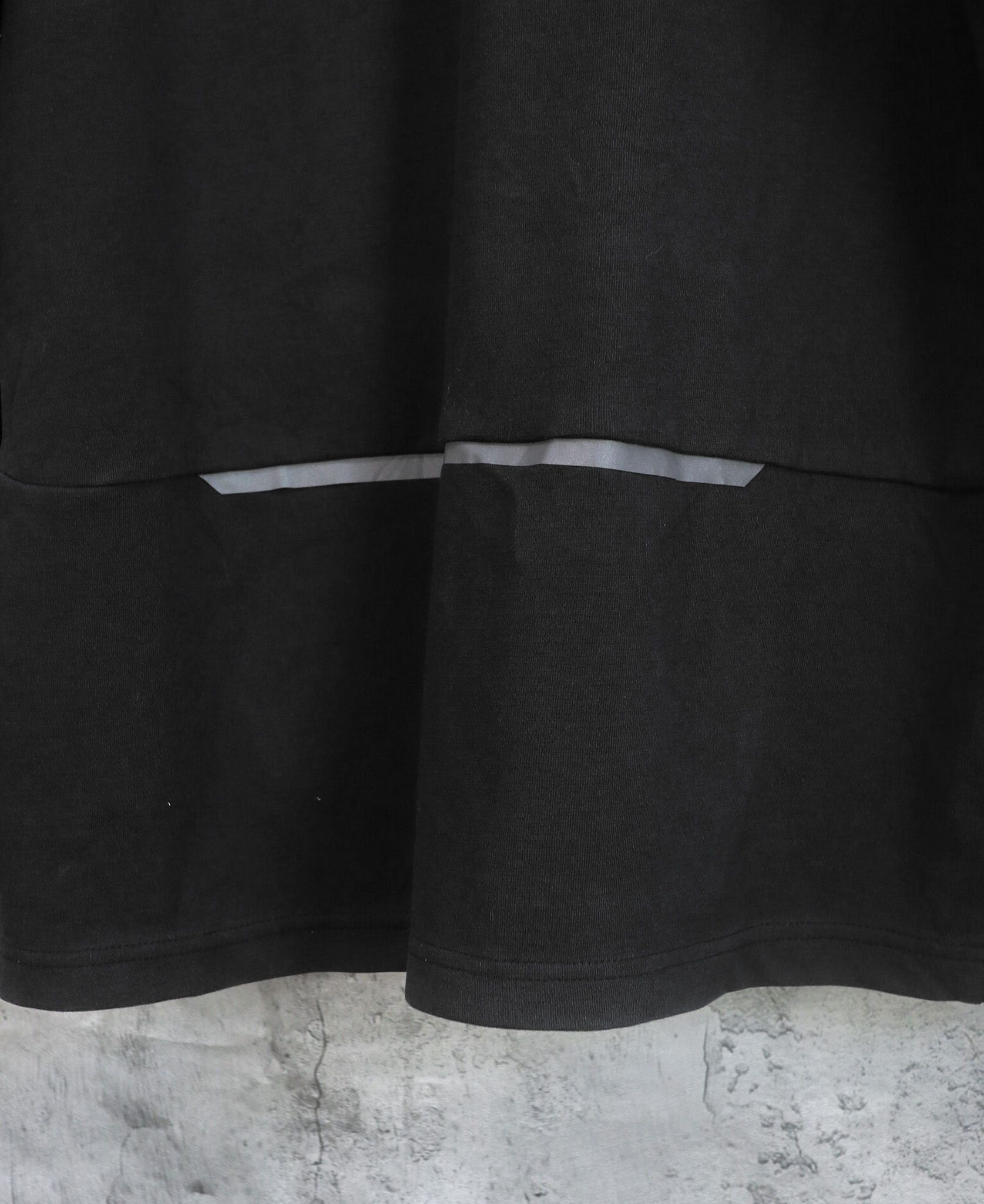 10.26.23 - VTG SWEATSHIRT - NEW BALANCE