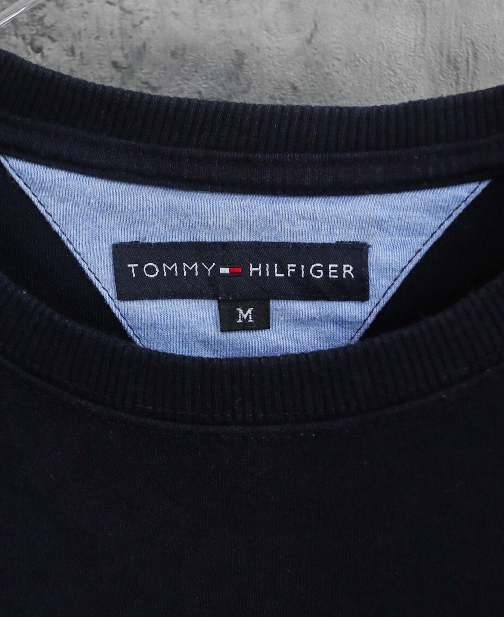 10.26.23 - VTG SWEATSHIRT - TOMMY HILIGER
