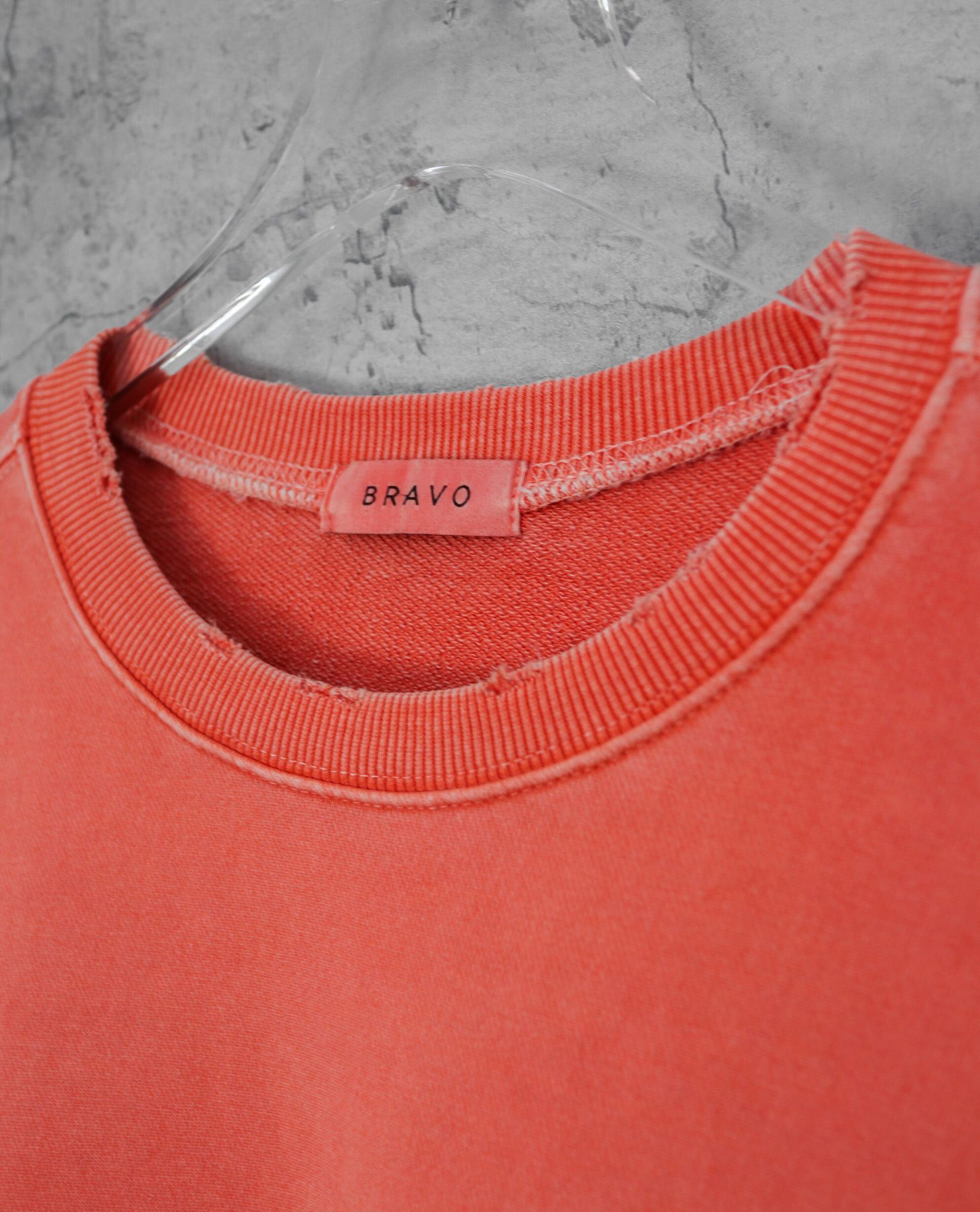02.01.23 - VTG OVERSIZED SWEATSHIRT - BRAVO
