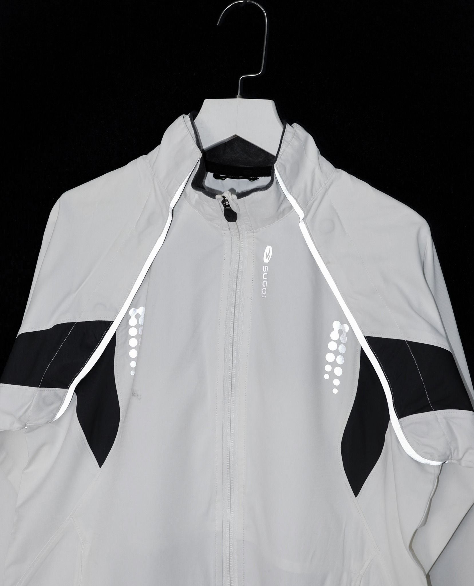 10.06.22 - VTG WINDBREAKER JACKET - SUGOI