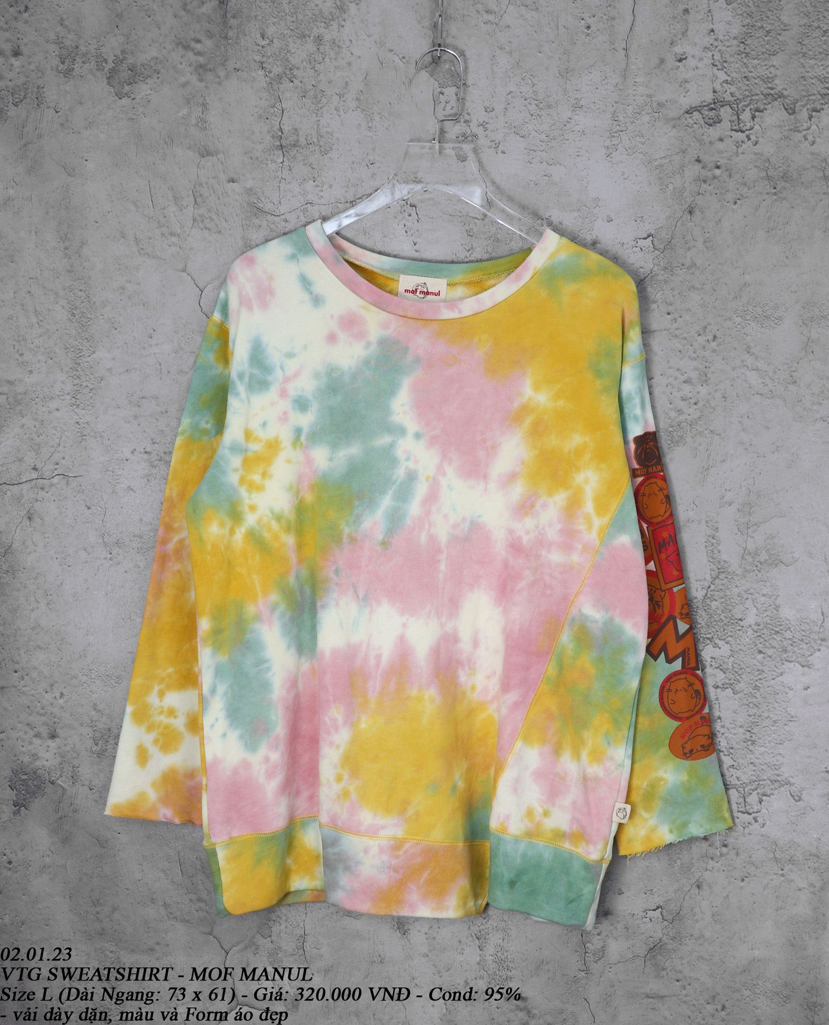 02.01.23 - VTG SWEATSHIRT - MOF MANUL