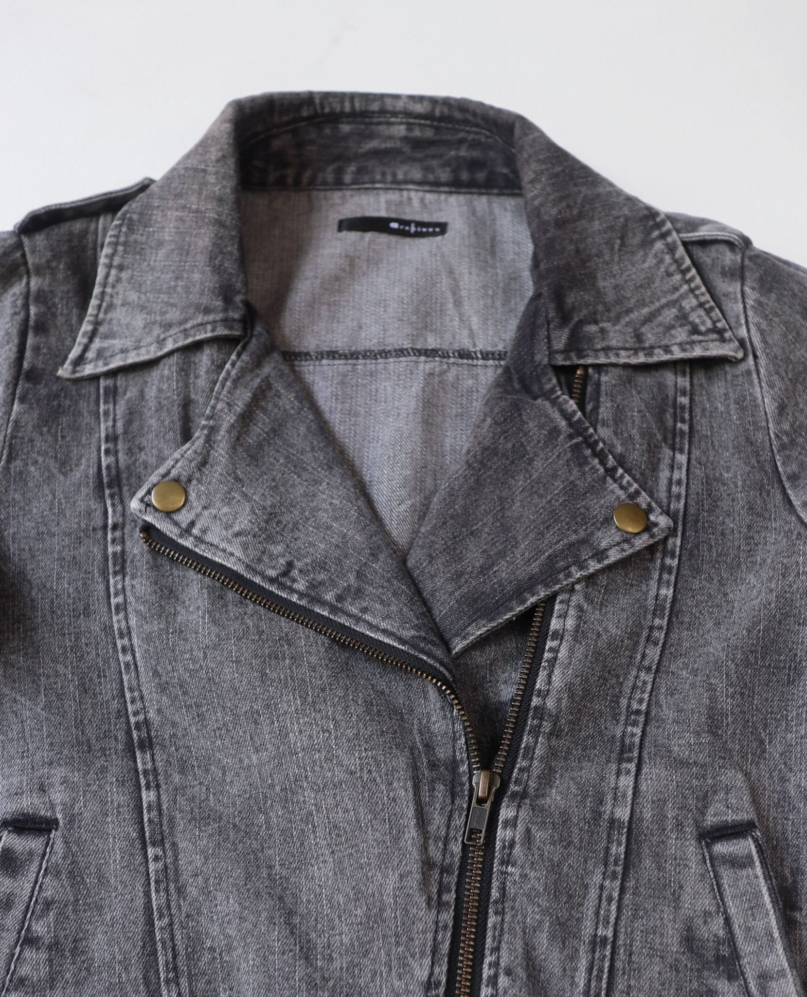 10.27.23 - VTG CROPPED BIKER DENIM JACKET - ARCHIVES