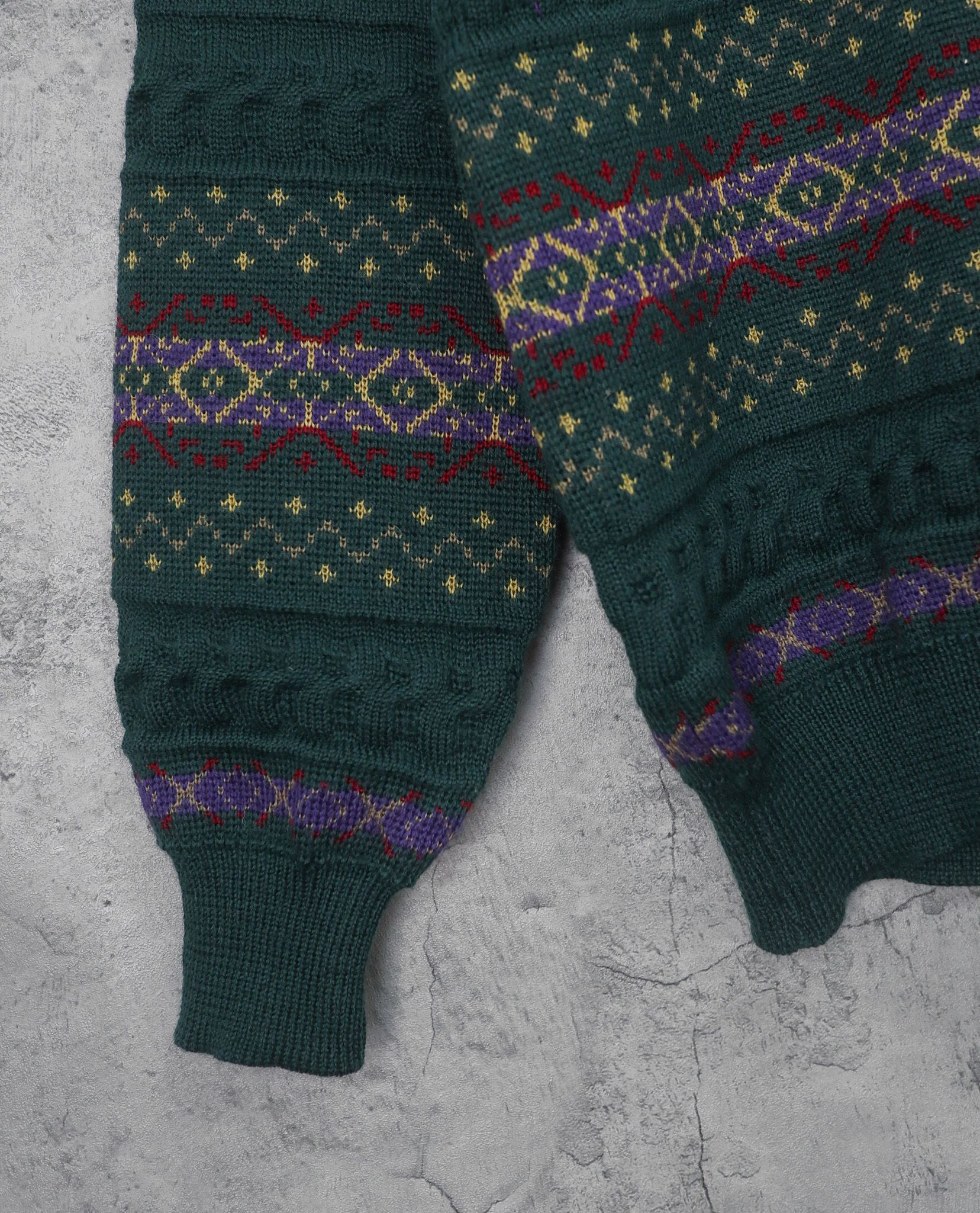 01.26.23 - VTG KNIT SWEATSHIRT - BOTANY 500