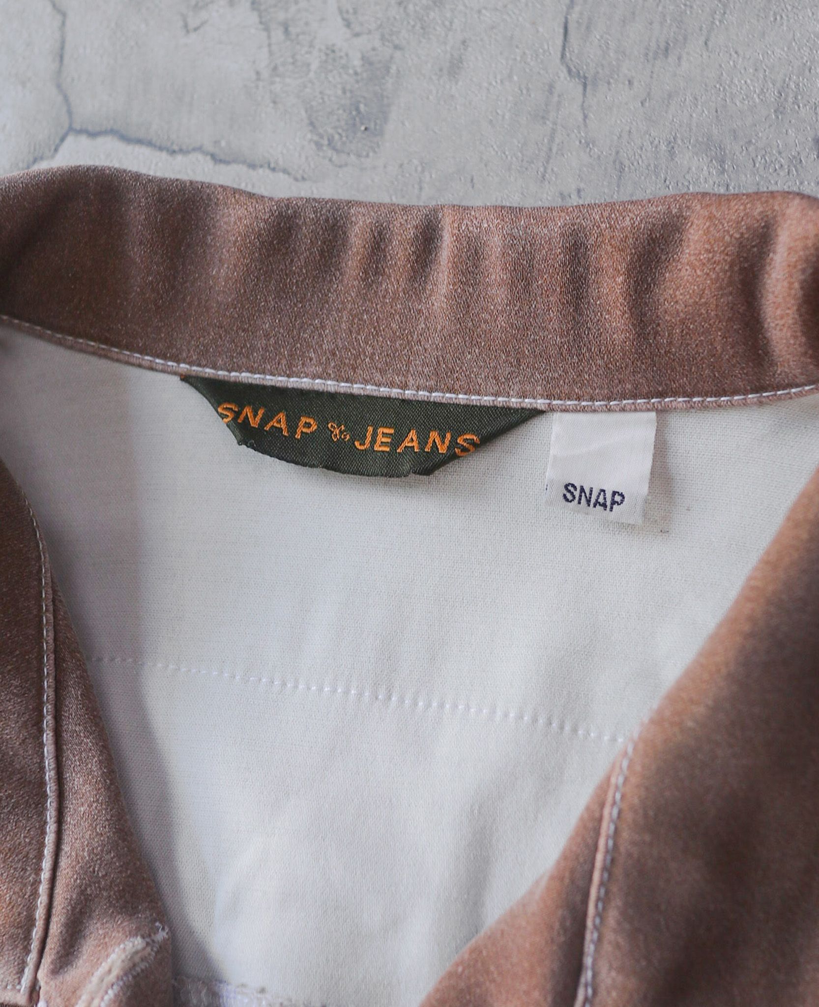 03.20.24 - VTG CROPPED SUEDE TRUCKER JACKET - SNAP & JEANS