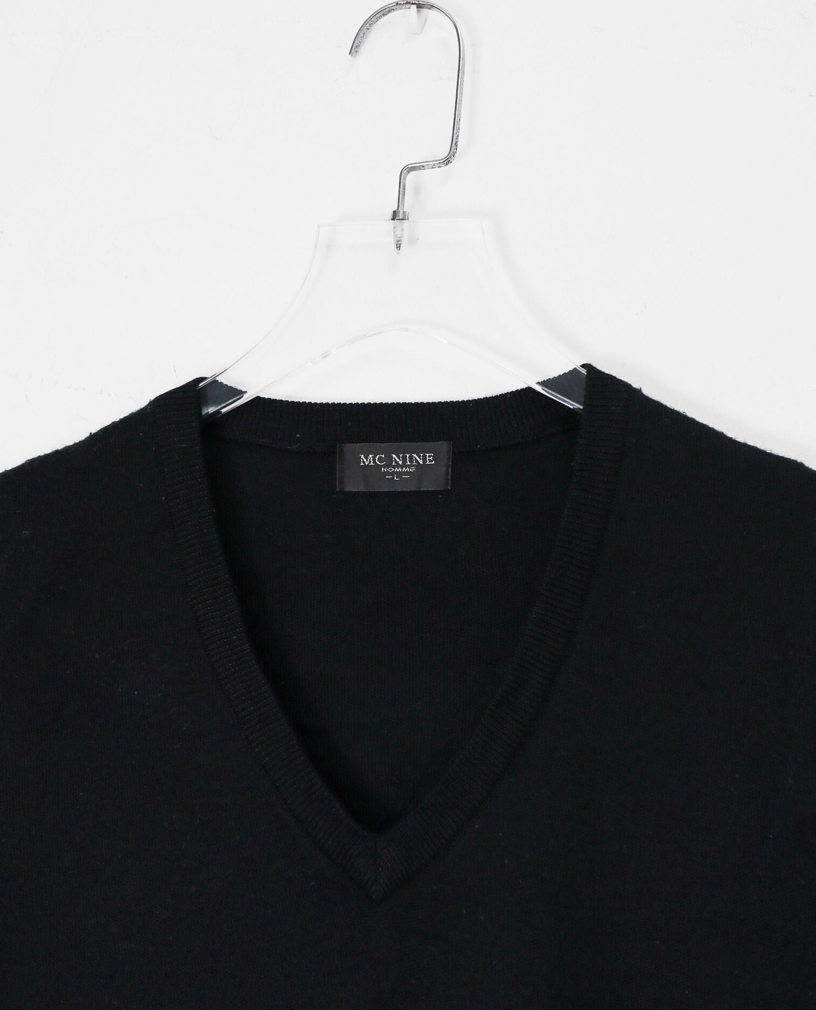 10.13.22 - VTG KNIT VEST - MC NINE HOMME