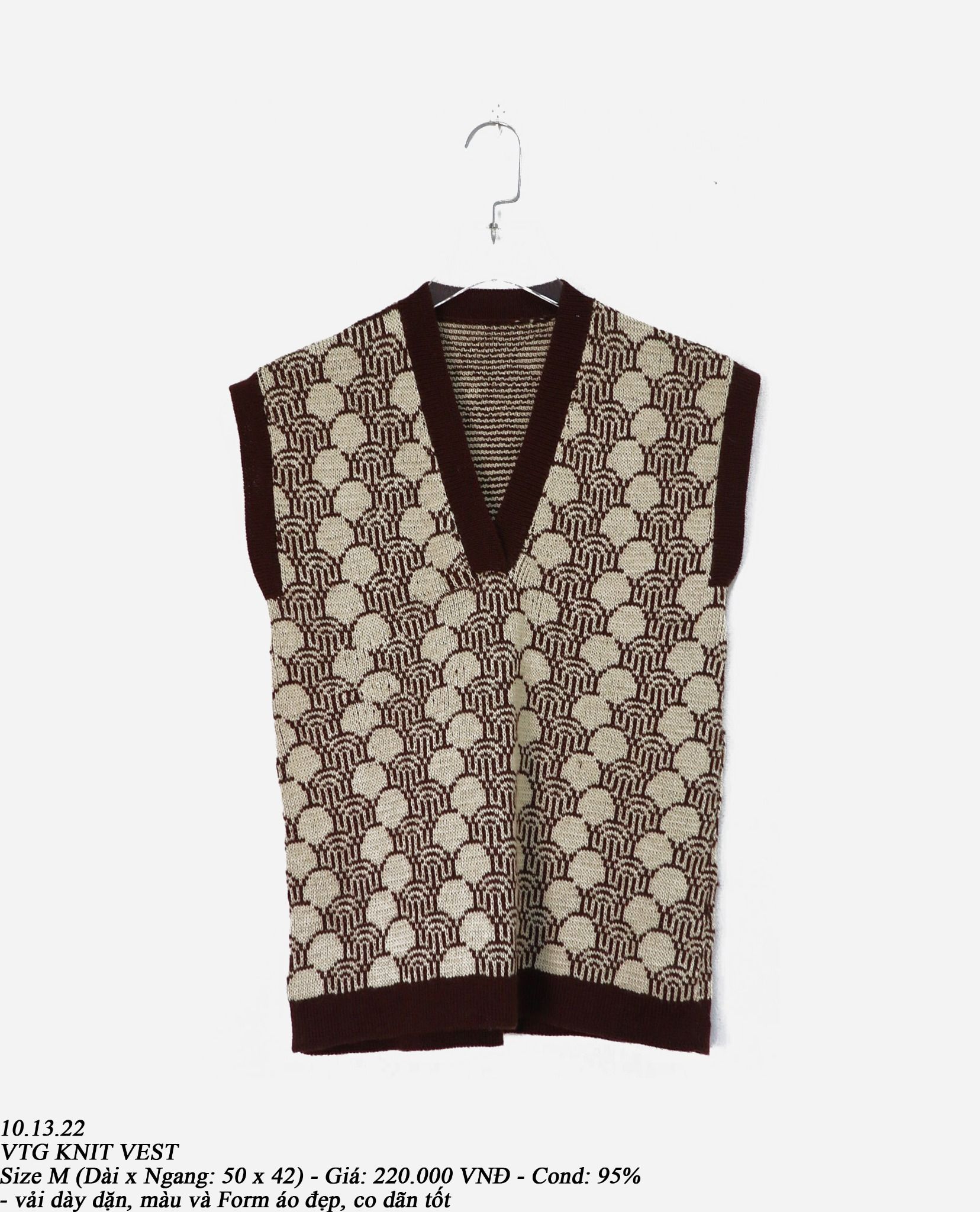 10.13.22 - VTG KNIT VEST