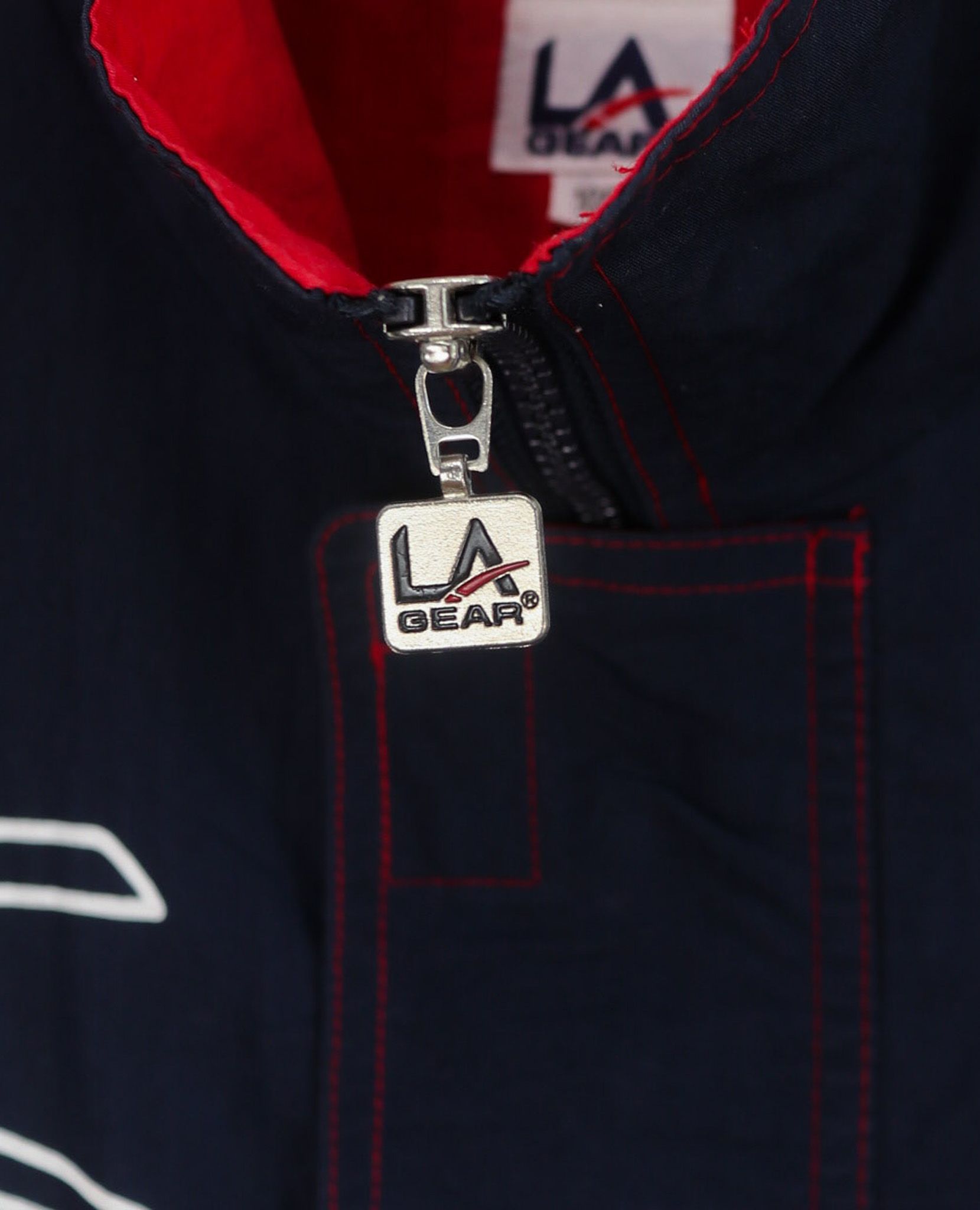07.30.23 - VTG WINDBREAKER VEST JACKET - LA GEAR