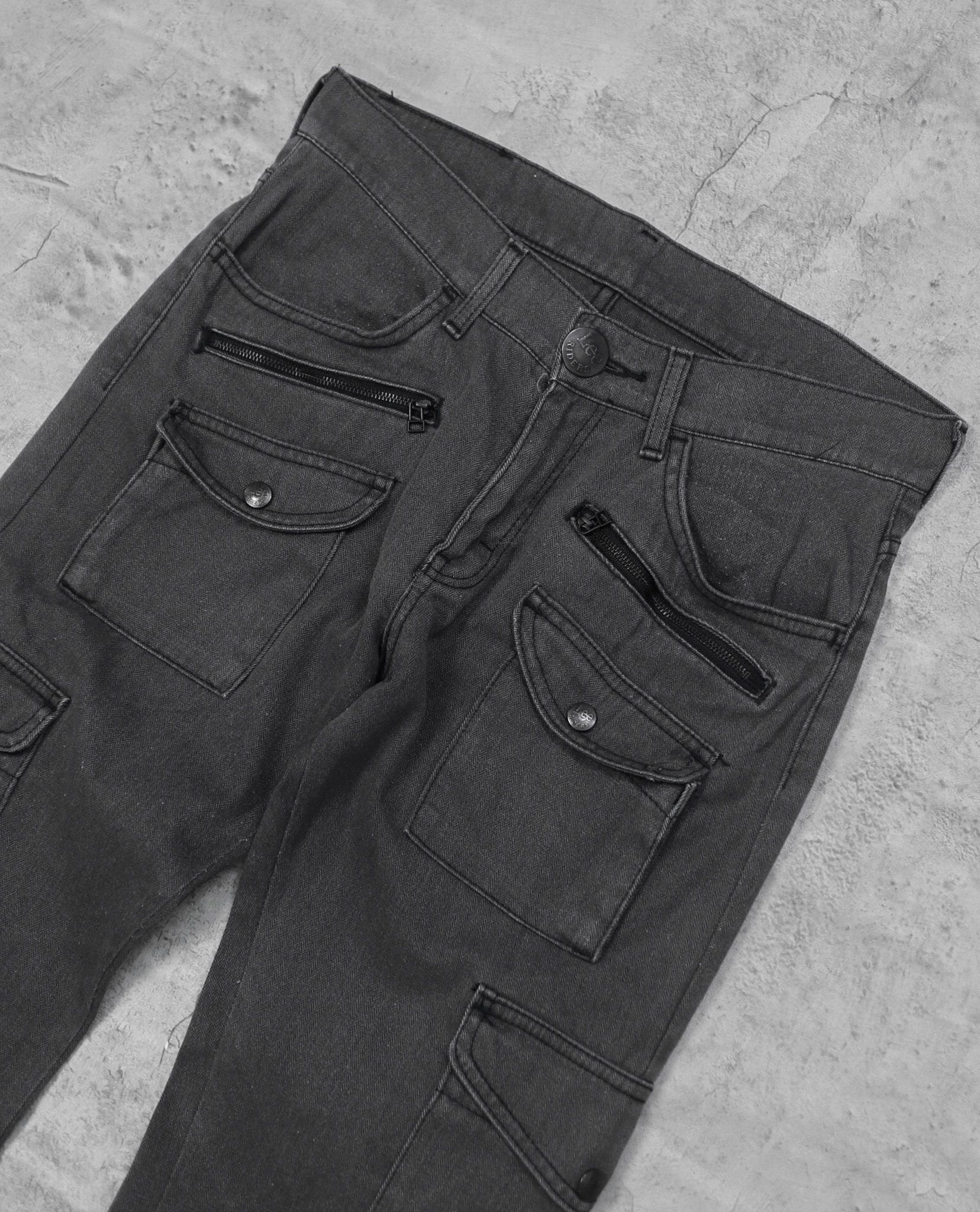 01.28.23 - VTG RIDER CARGO PANTS - LEE RIDERS