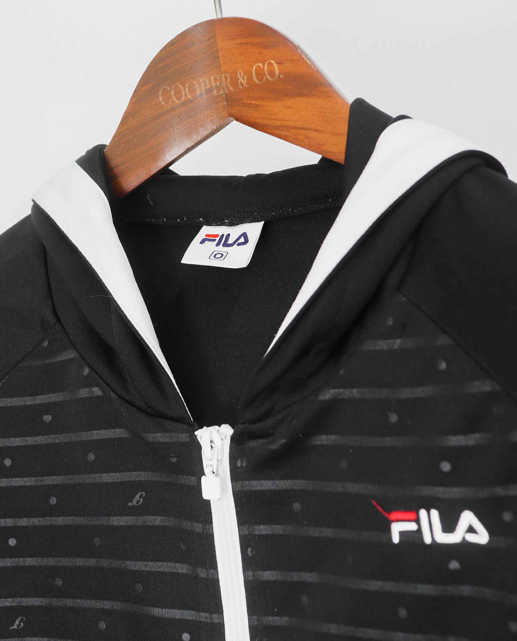 05.04.23 - VTG TRACK JACKET - FILA