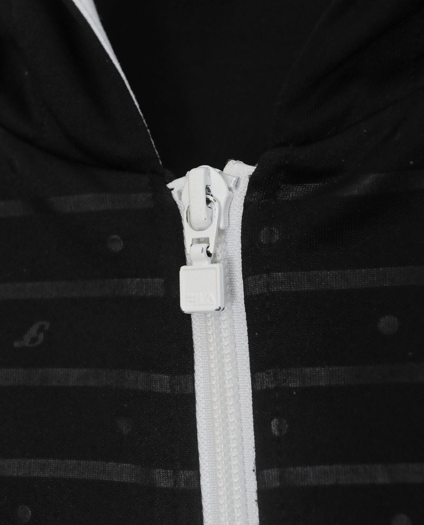 05.04.23 - VTG TRACK JACKET - FILA