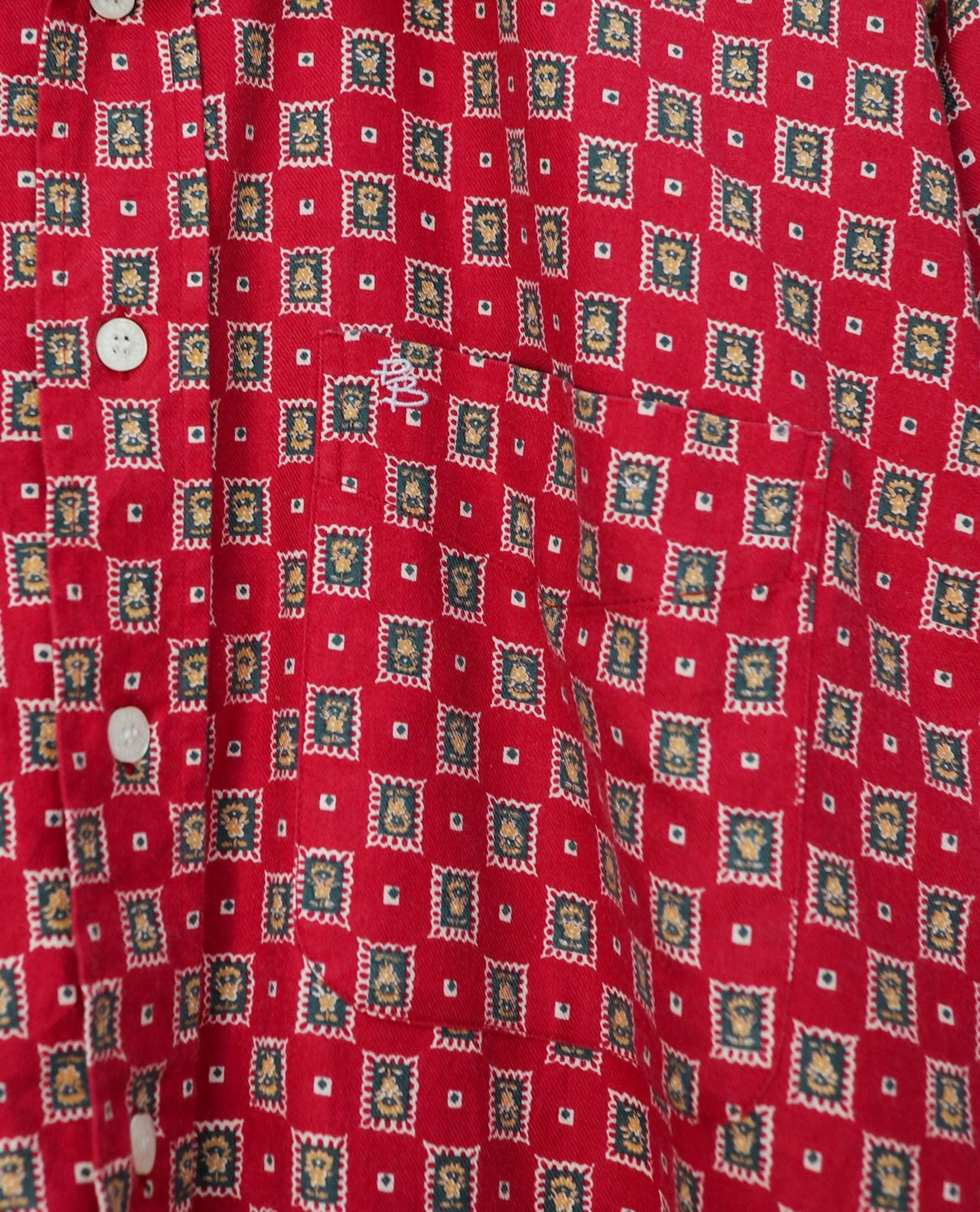 10.11.22 - VTG BUTTON UP SHIRT - PIERRE BALMAIN PARIS