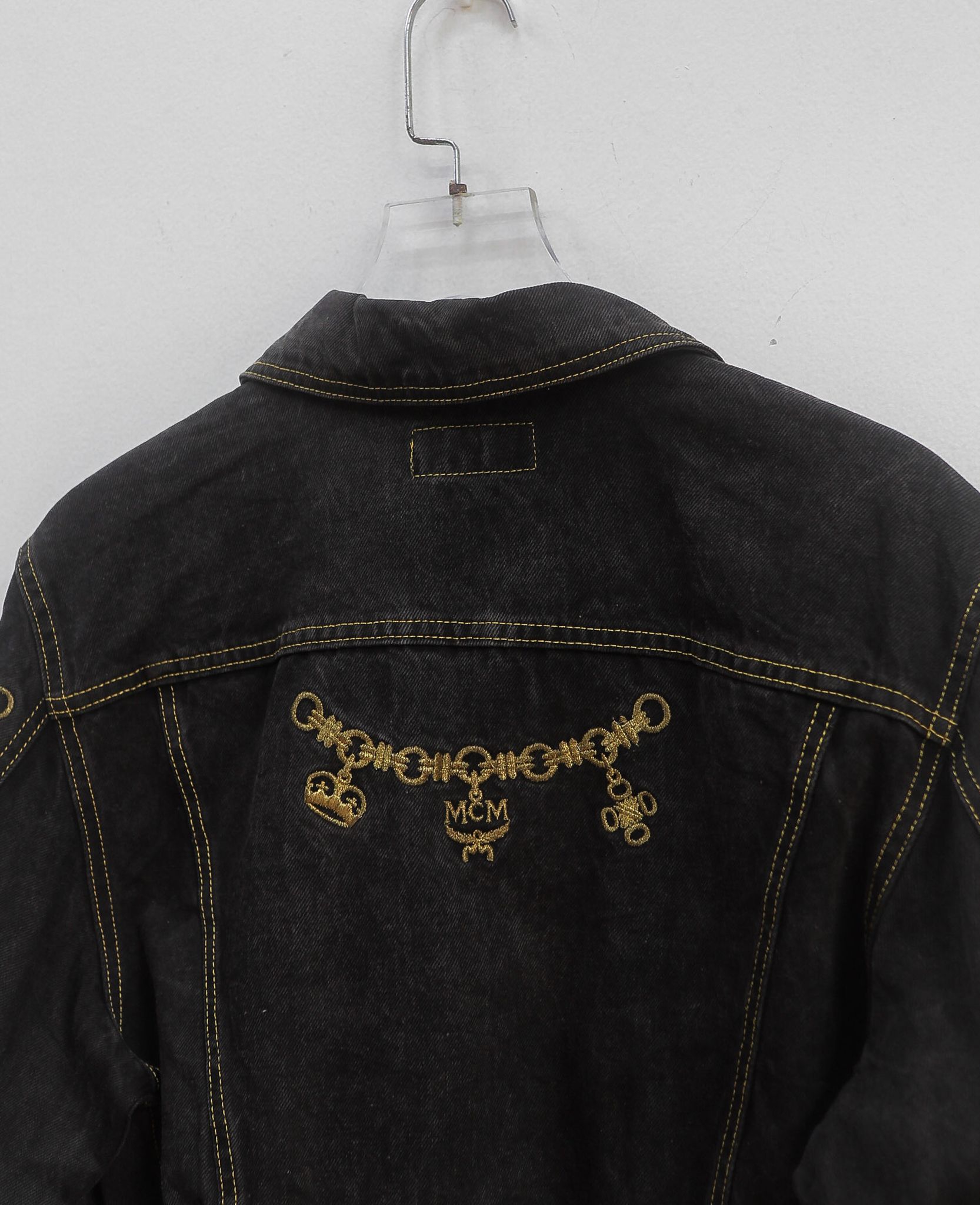 10.13.24 - VTG CROPPED DENIM JACKET - MCM